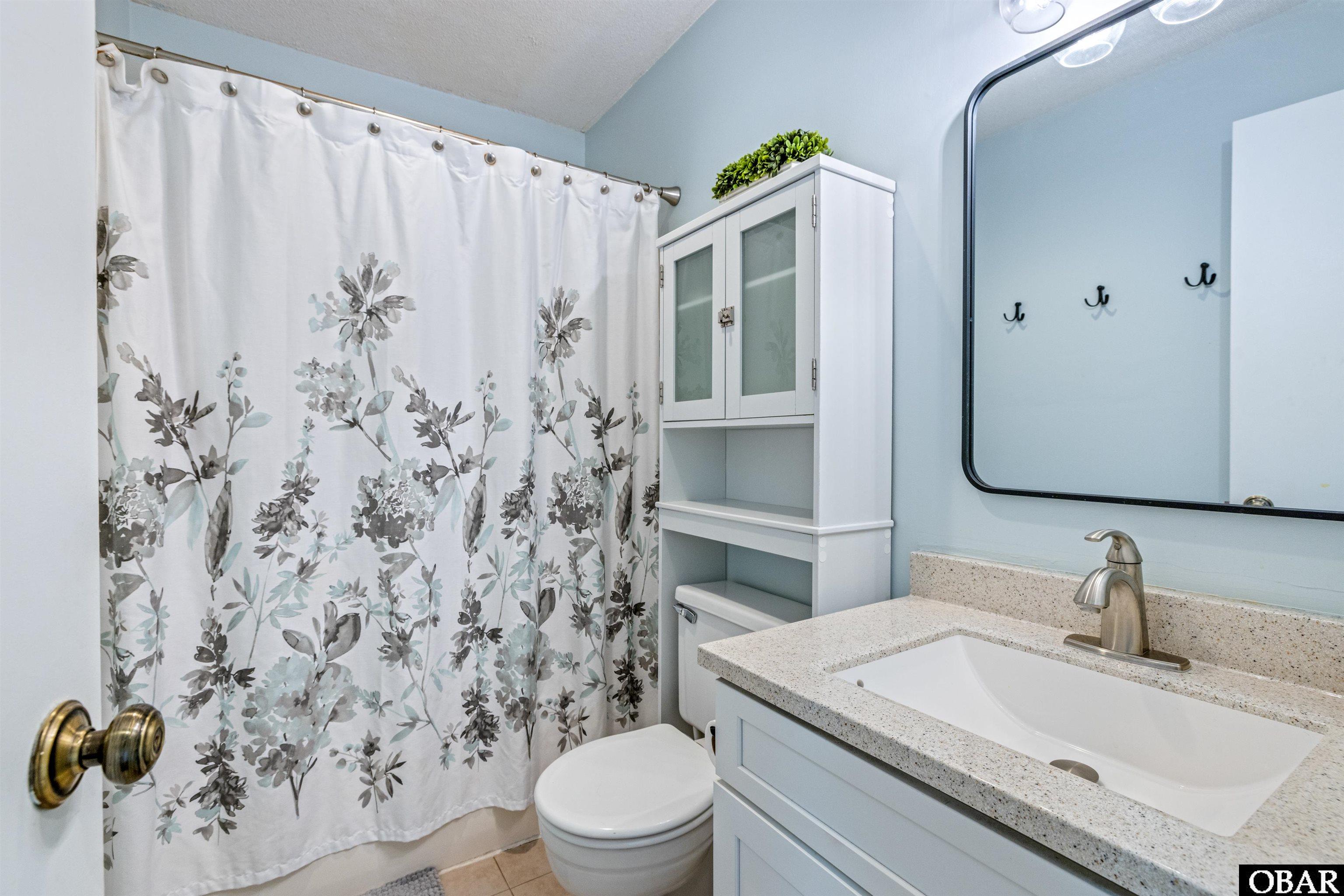 2035 Virginia Dare Trail, Kill Devil Hills, NC 27948, 2 Bedrooms Bedrooms, ,2 BathroomsBathrooms,Residential,For sale,Virginia Dare Trail,127548