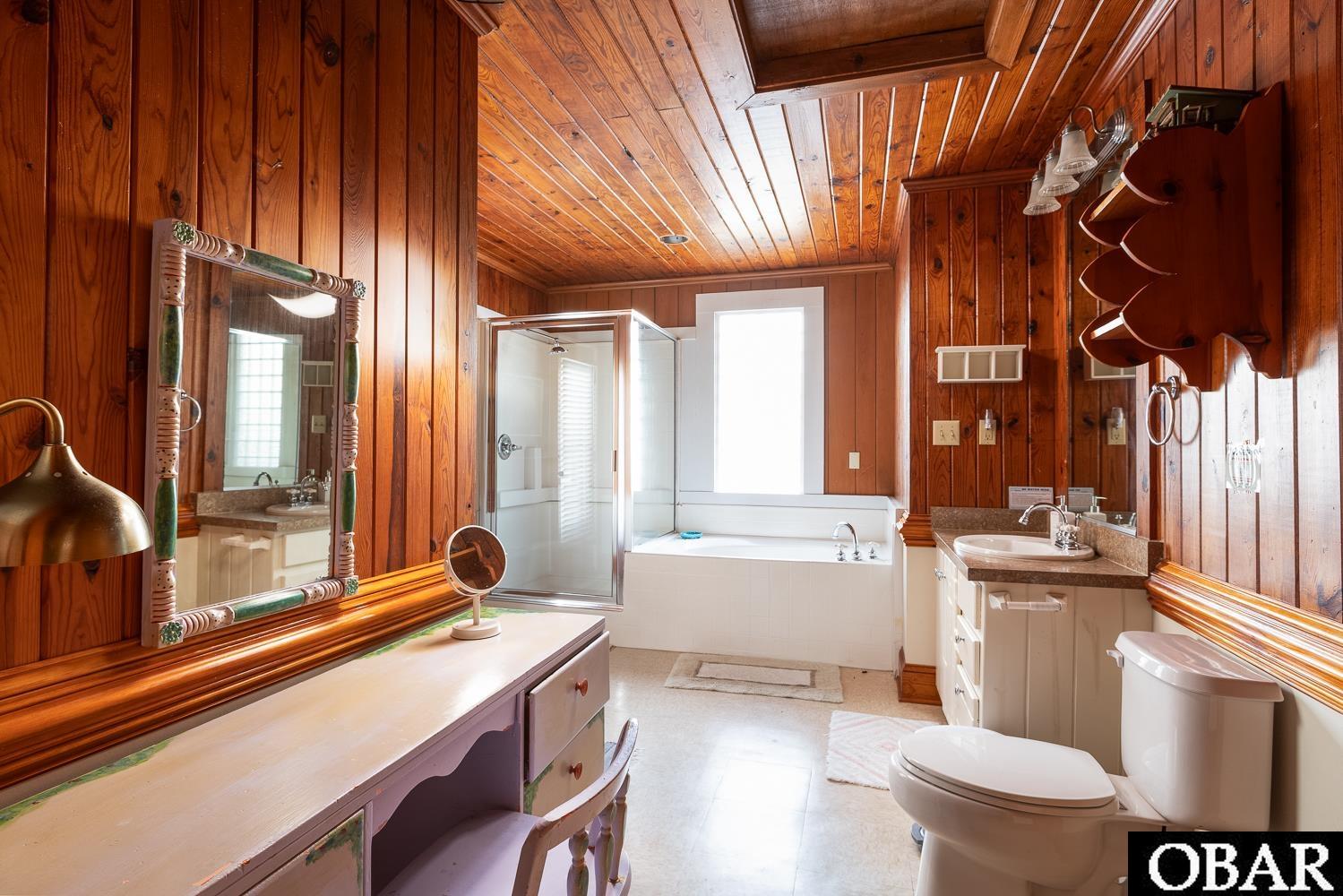 8112 S Old Oregon Inlet Road, Nags Head, NC 27959, 3 Bedrooms Bedrooms, ,2 BathroomsBathrooms,Residential,For sale,Old Oregon Inlet Road,127550
