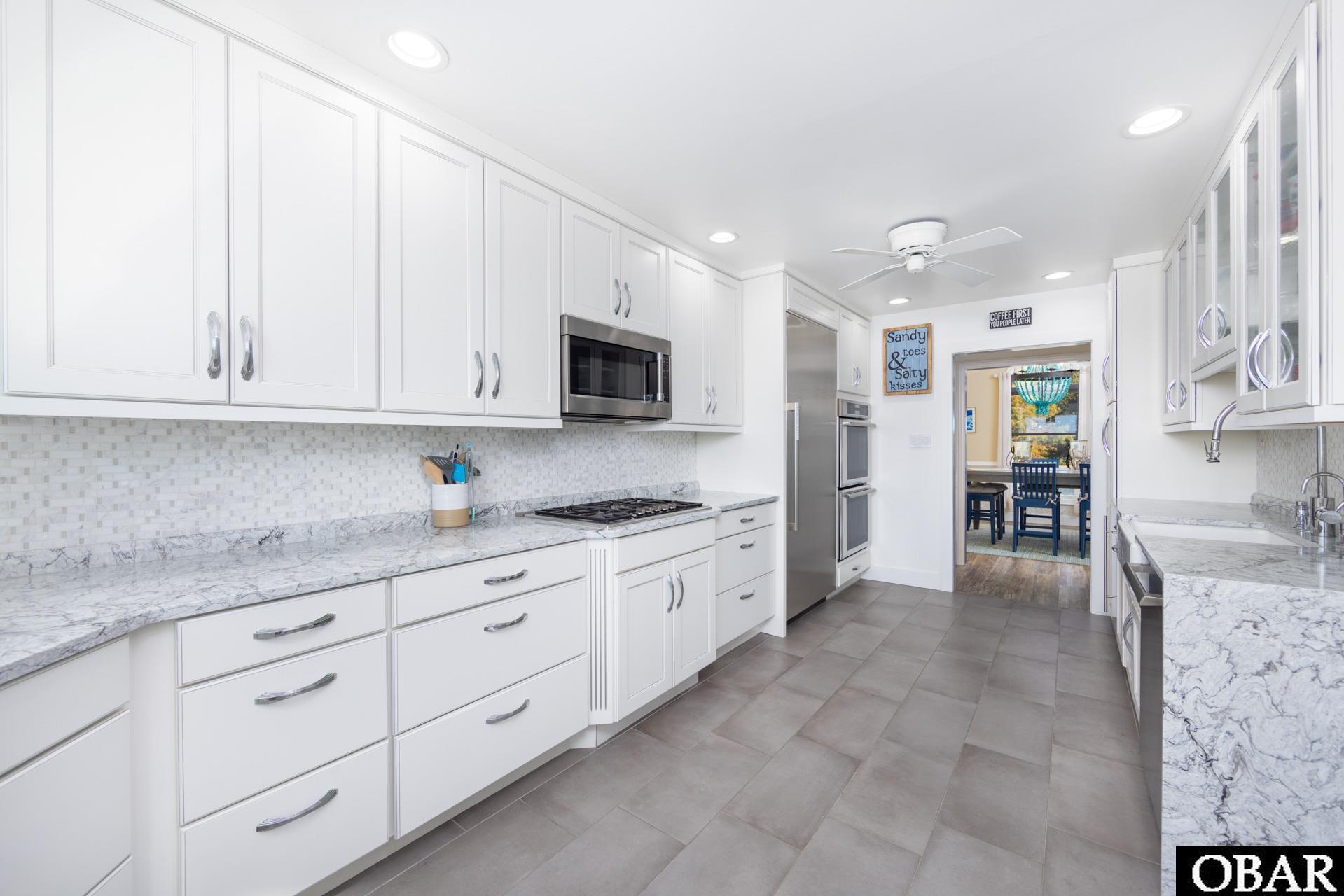 4004 Martins Point Road, Kitty Hawk, NC 27949, 3 Bedrooms Bedrooms, ,3 BathroomsBathrooms,Residential,For sale,Martins Point Road,127555