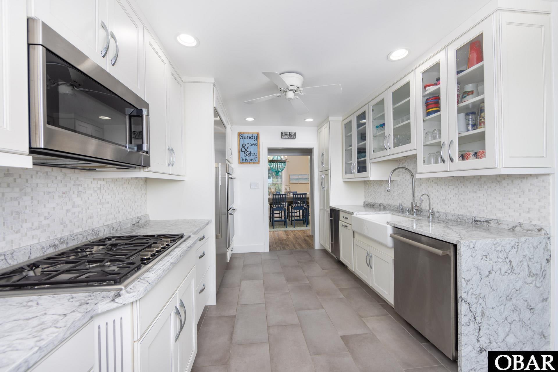 4004 Martins Point Road, Kitty Hawk, NC 27949, 3 Bedrooms Bedrooms, ,3 BathroomsBathrooms,Residential,For sale,Martins Point Road,127555