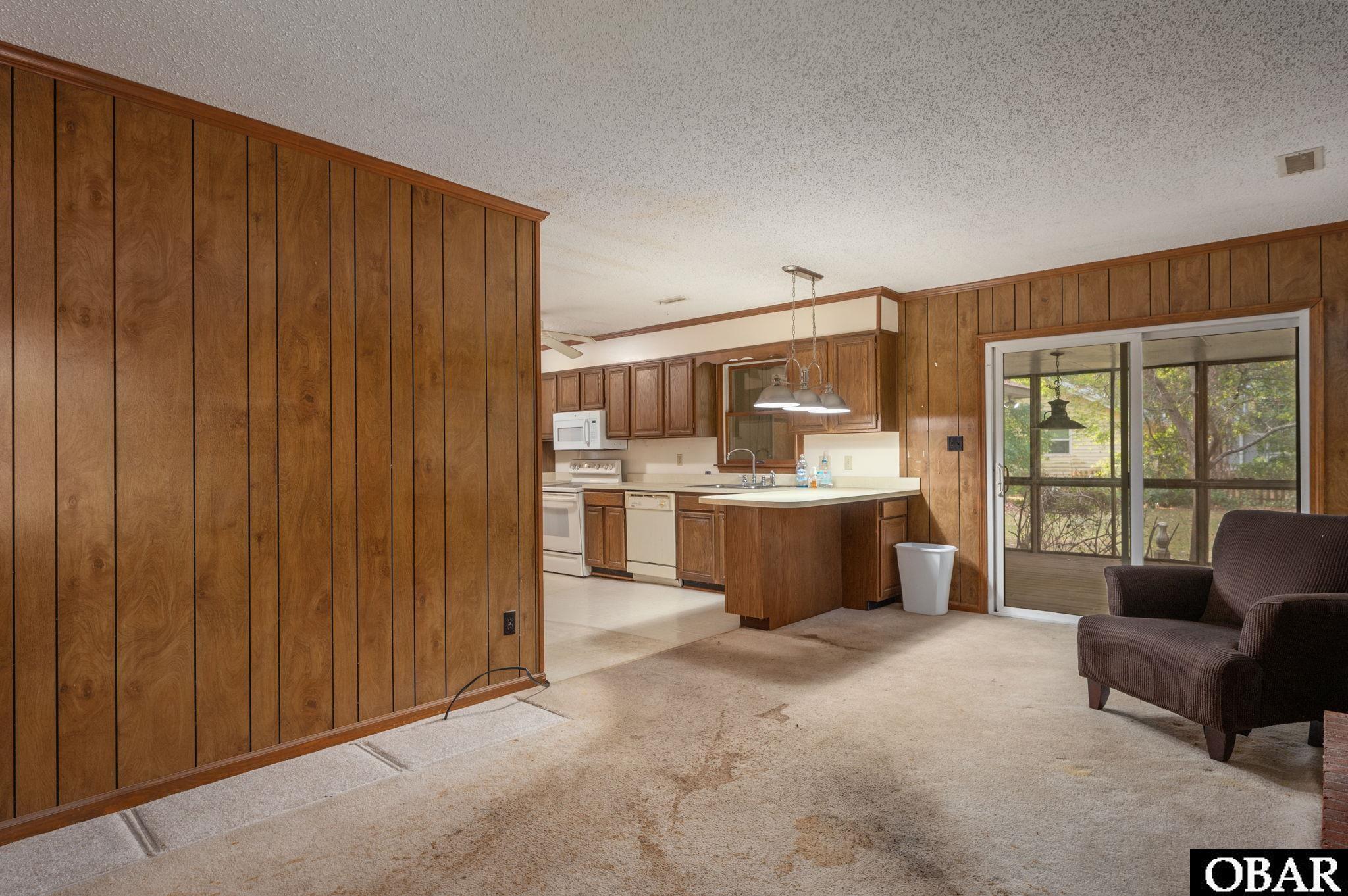 512 Canal Drive, Kill Devil Hills, NC 27948, 3 Bedrooms Bedrooms, ,2 BathroomsBathrooms,Residential,For sale,Canal Drive,127557