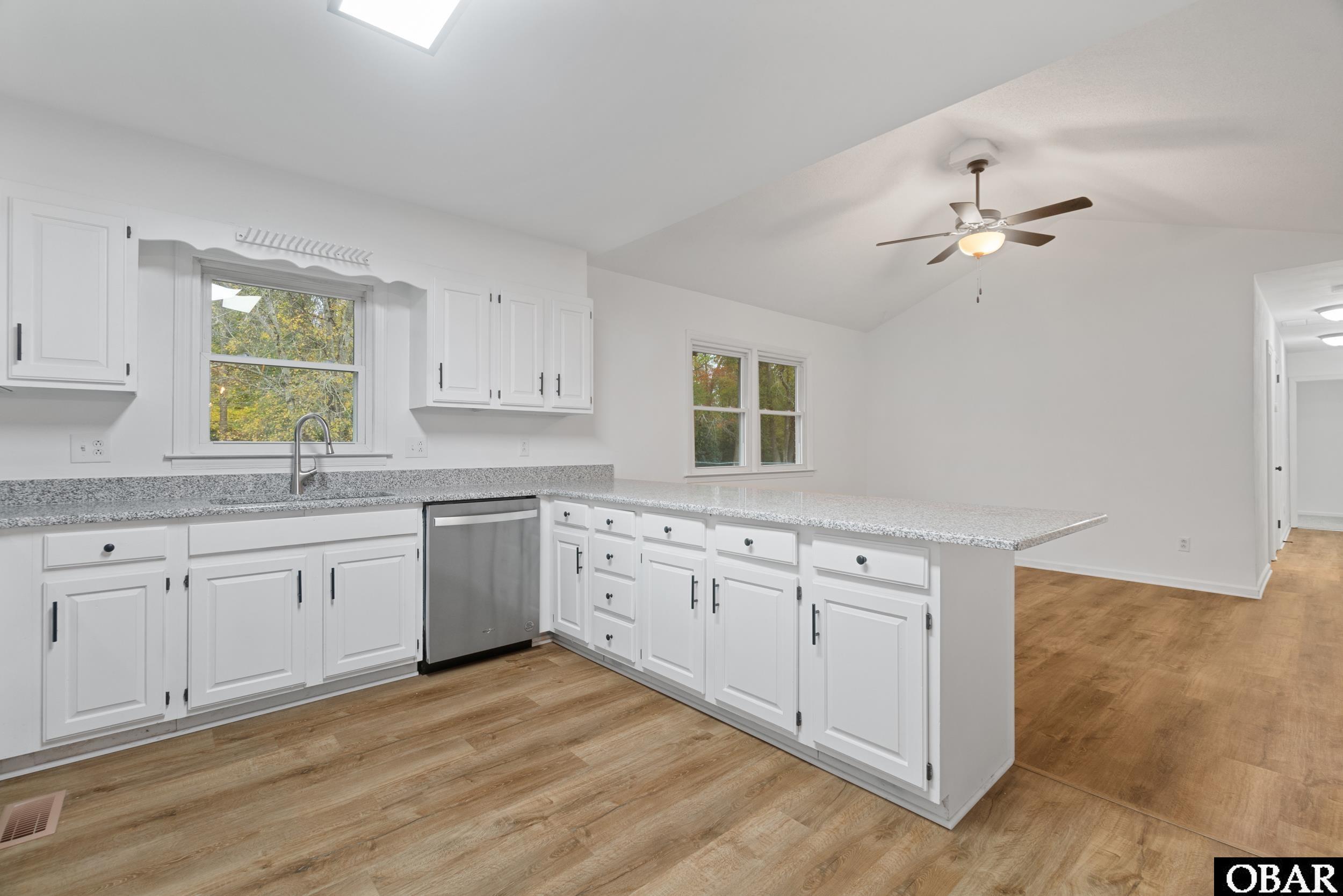 504 Terry Street, Elizabeth City, NC 27909, 3 Bedrooms Bedrooms, ,2 BathroomsBathrooms,Residential,For sale,Terry Street,127559