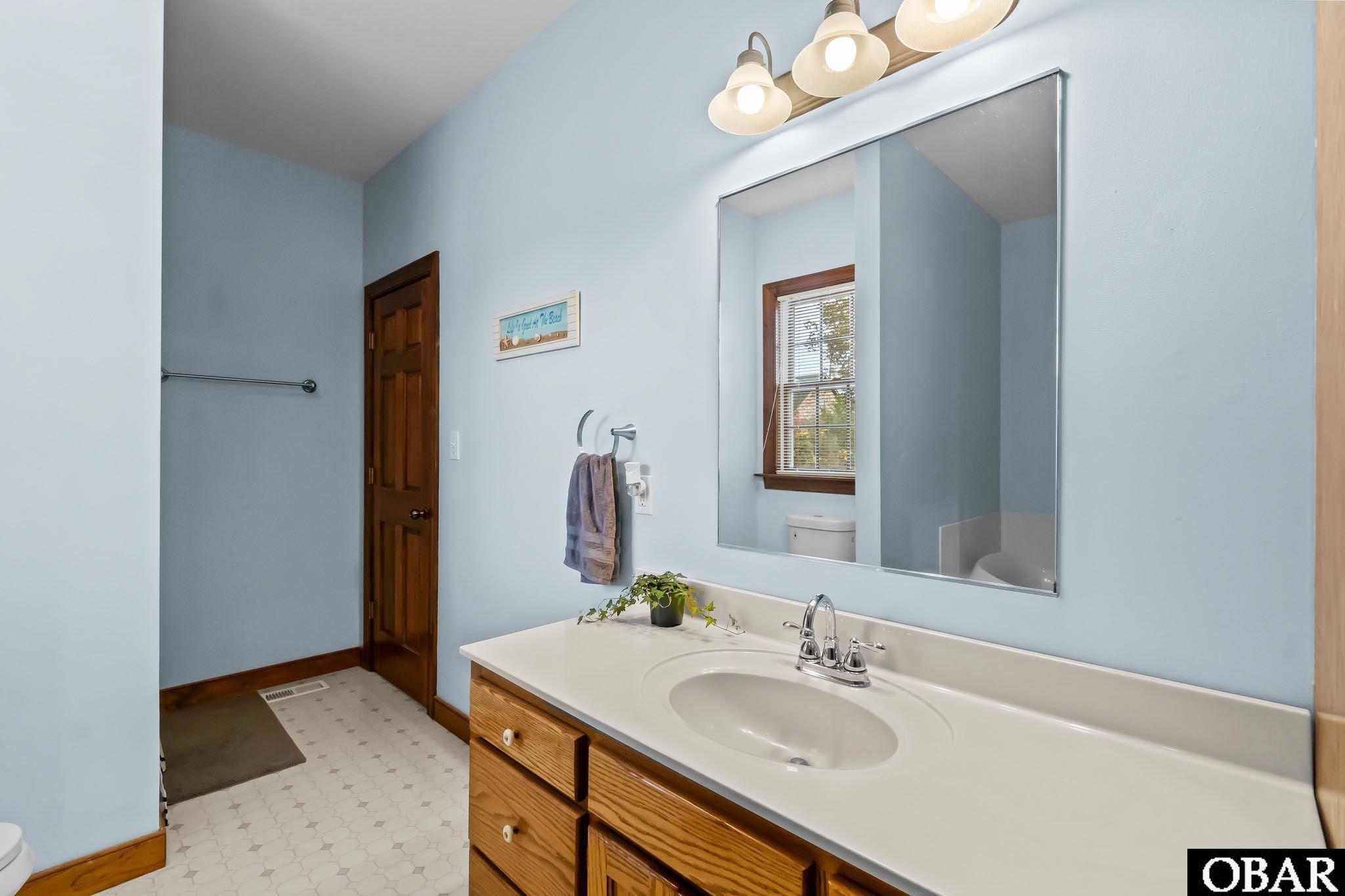 1189 Highway 64/264, Manteo, NC 27954, 3 Bedrooms Bedrooms, ,2 BathroomsBathrooms,Residential,For sale,Highway 64/264,127565