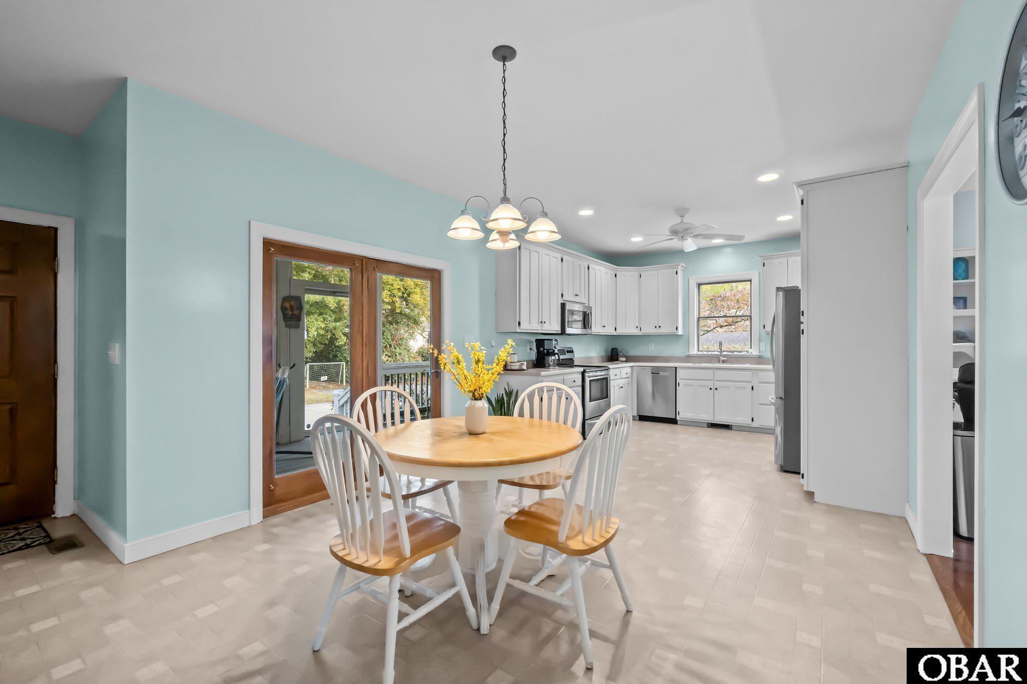 1189 Highway 64/264, Manteo, NC 27954, 3 Bedrooms Bedrooms, ,2 BathroomsBathrooms,Residential,For sale,Highway 64/264,127565