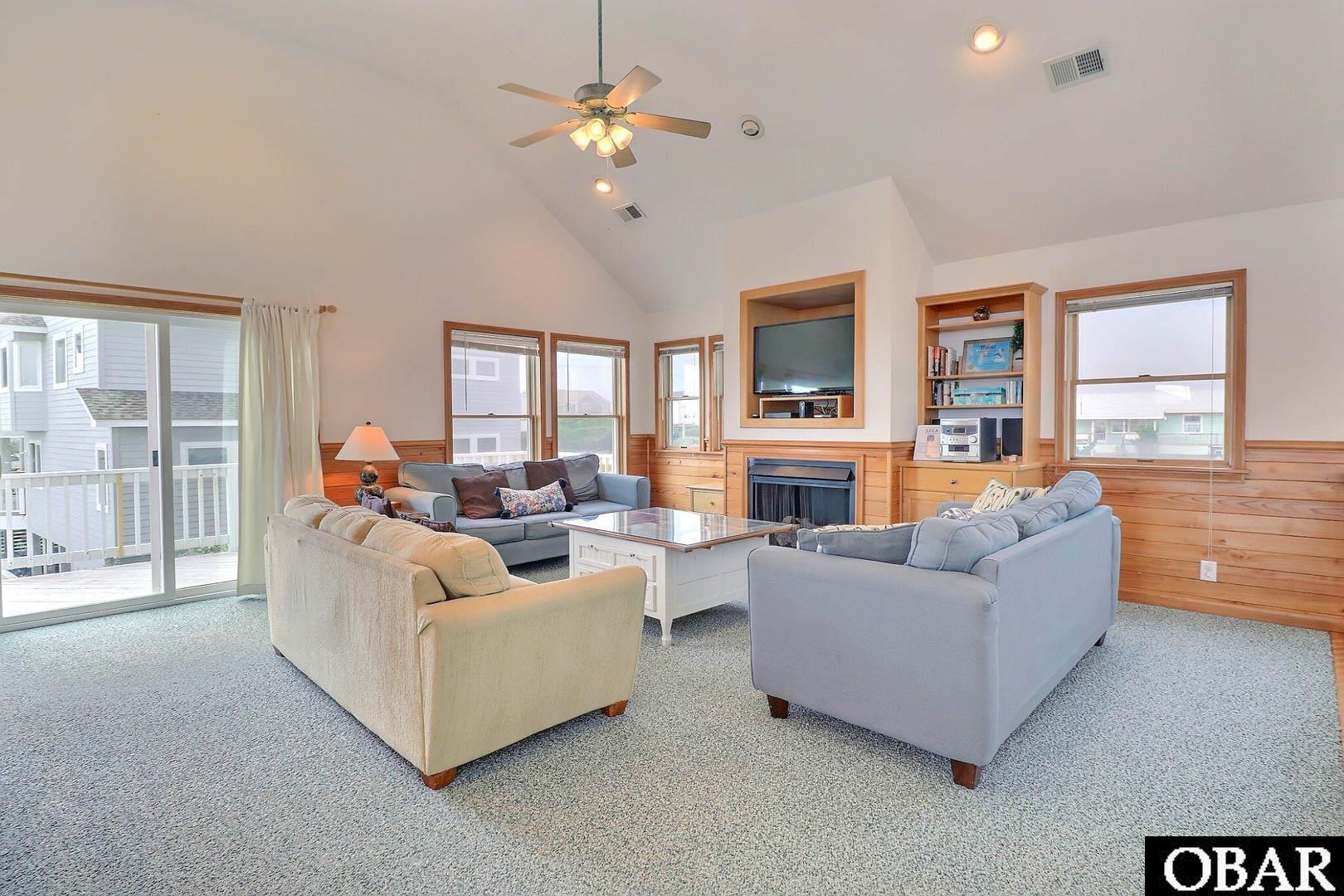 8 Third Avenue, Southern Shores, NC 27949, 5 Bedrooms Bedrooms, ,4 BathroomsBathrooms,Residential,For sale,Third Avenue,127566