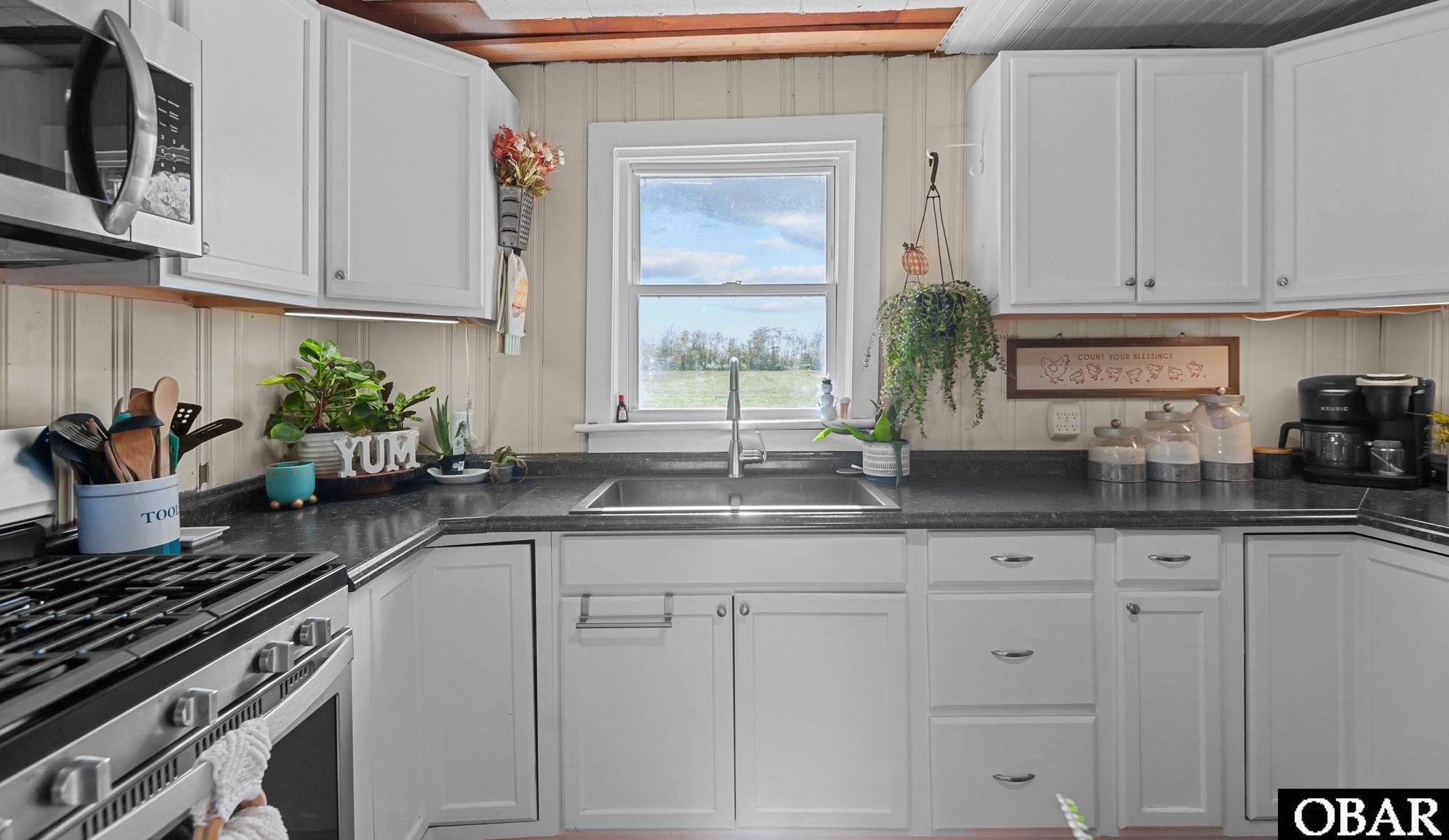 23610 Highway 264, Swan Quarter, NC 27885, 4 Bedrooms Bedrooms, ,1 BathroomBathrooms,Residential,For sale,Highway 264,127567