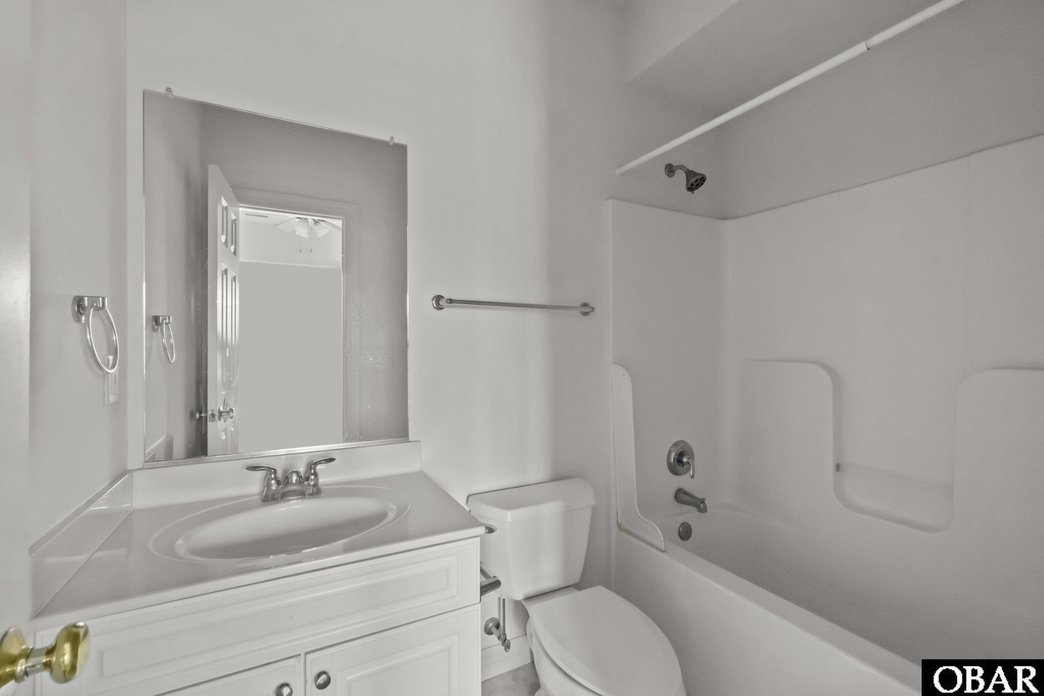 1100 Cambridge Road, Kill Devil Hills, NC 27948, 2 Bedrooms Bedrooms, ,2 BathroomsBathrooms,Residential,For sale,Cambridge Road,127569