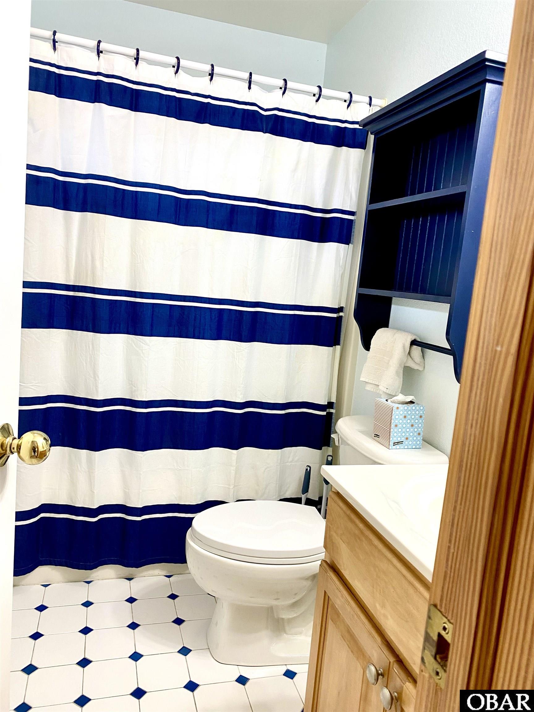 25221 Sea Vista Drive, Waves, NC 27982, 5 Bedrooms Bedrooms, ,3 BathroomsBathrooms,Residential,For sale,Sea Vista Drive,127571
