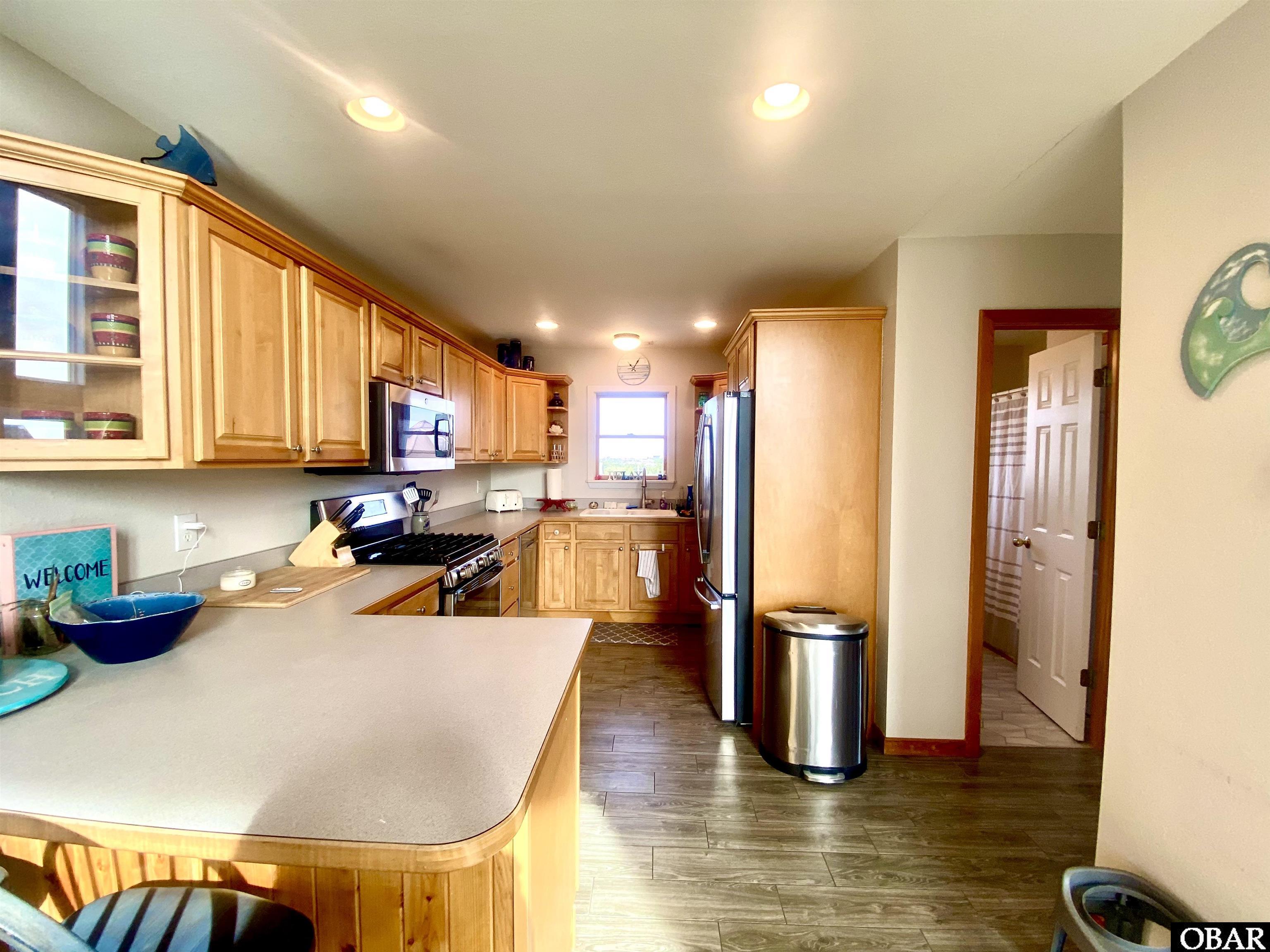 25221 Sea Vista Drive, Waves, NC 27982, 5 Bedrooms Bedrooms, ,3 BathroomsBathrooms,Residential,For sale,Sea Vista Drive,127571