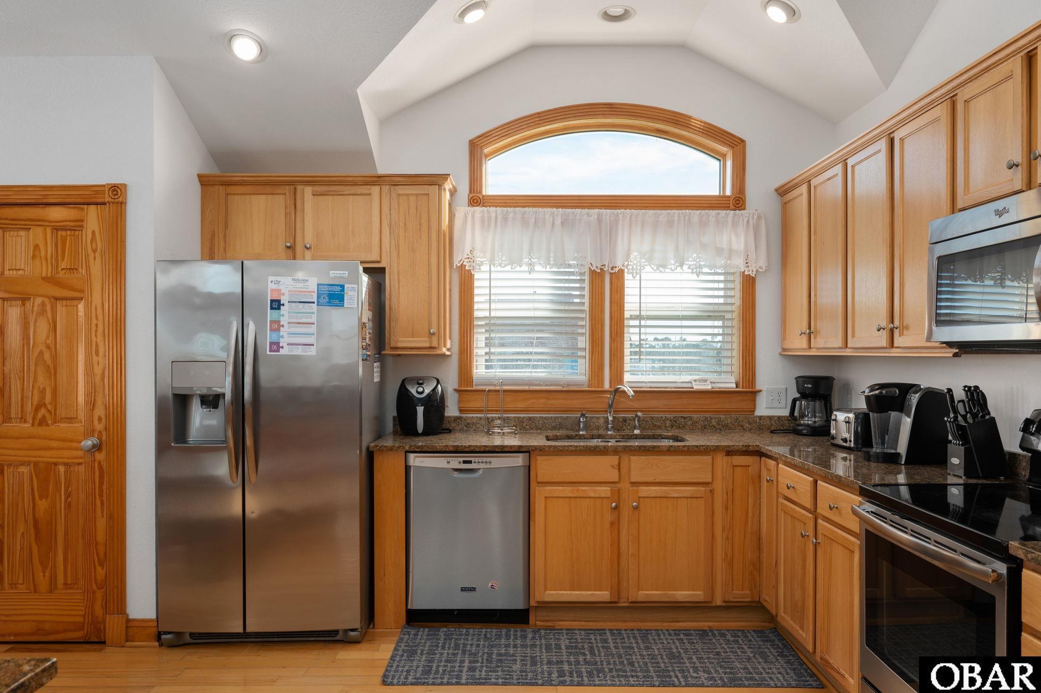 8224 Old Oregon Inlet Road, Nags Head, NC 27959, 4 Bedrooms Bedrooms, ,5 BathroomsBathrooms,Residential,For sale,Old Oregon Inlet Road,127574