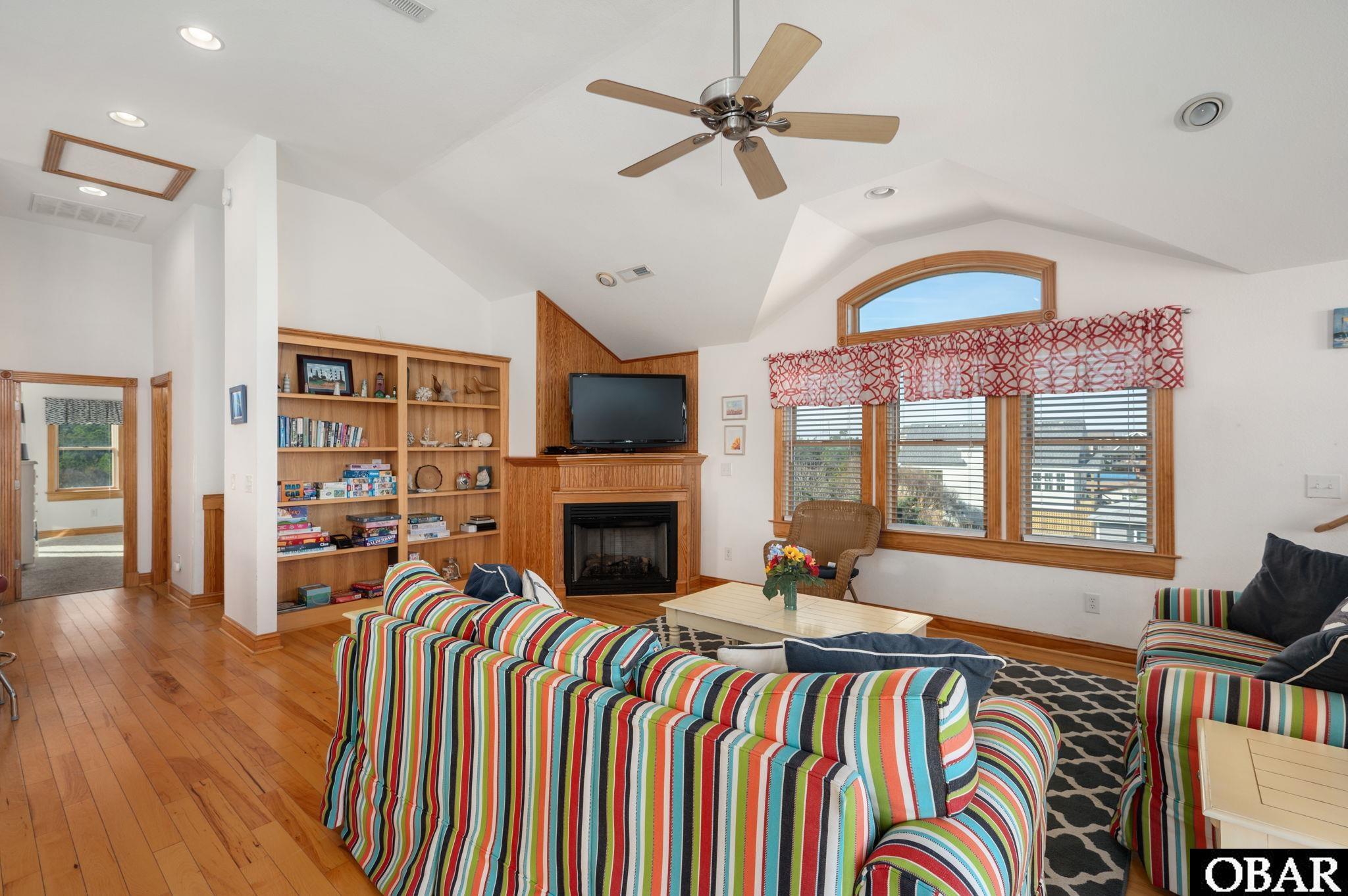 8224 Old Oregon Inlet Road, Nags Head, NC 27959, 4 Bedrooms Bedrooms, ,5 BathroomsBathrooms,Residential,For sale,Old Oregon Inlet Road,127574