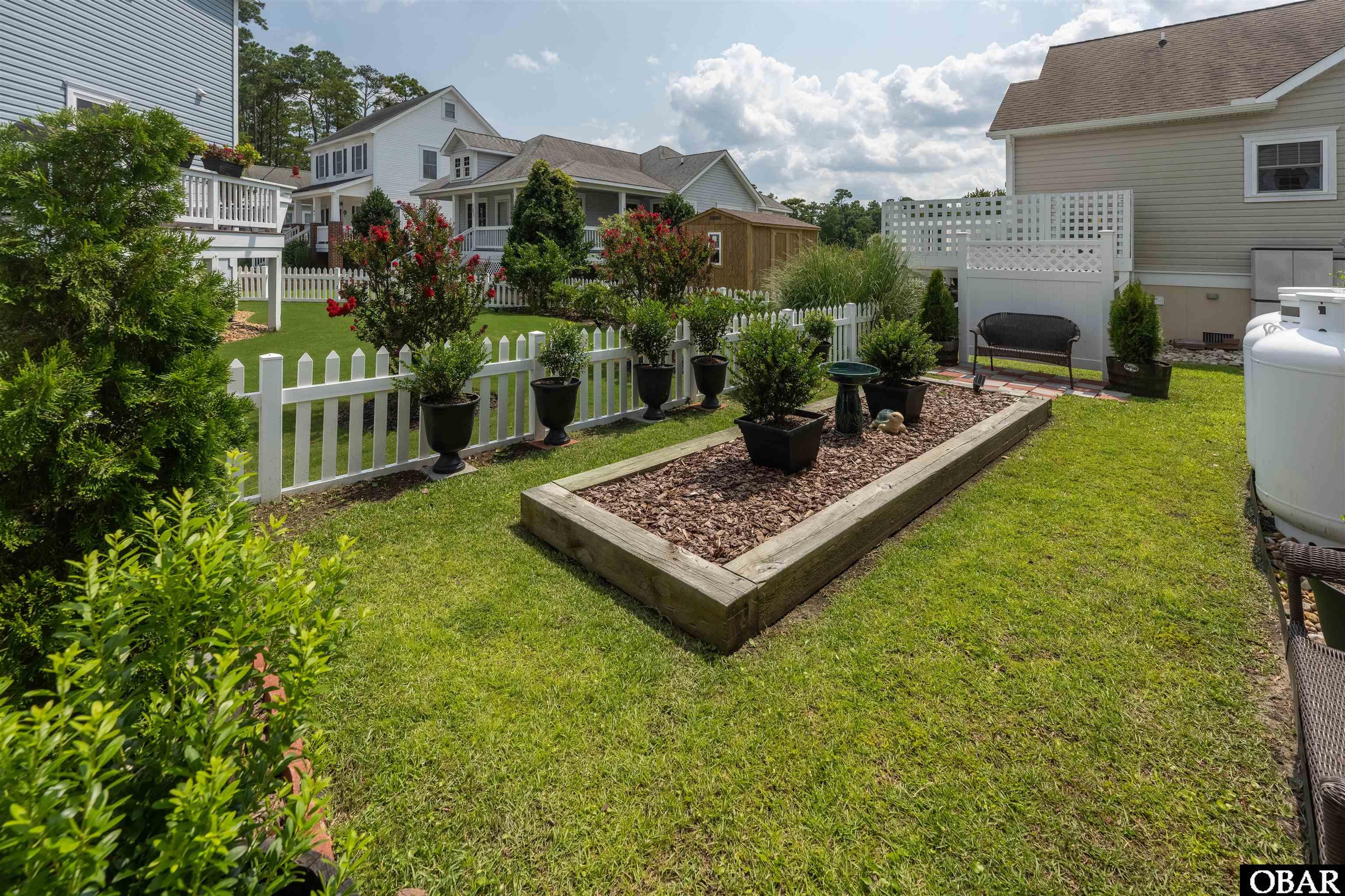 604 Viccars Lane, Manteo, NC 27954, 3 Bedrooms Bedrooms, ,2 BathroomsBathrooms,Residential,For sale,Viccars Lane,127575
