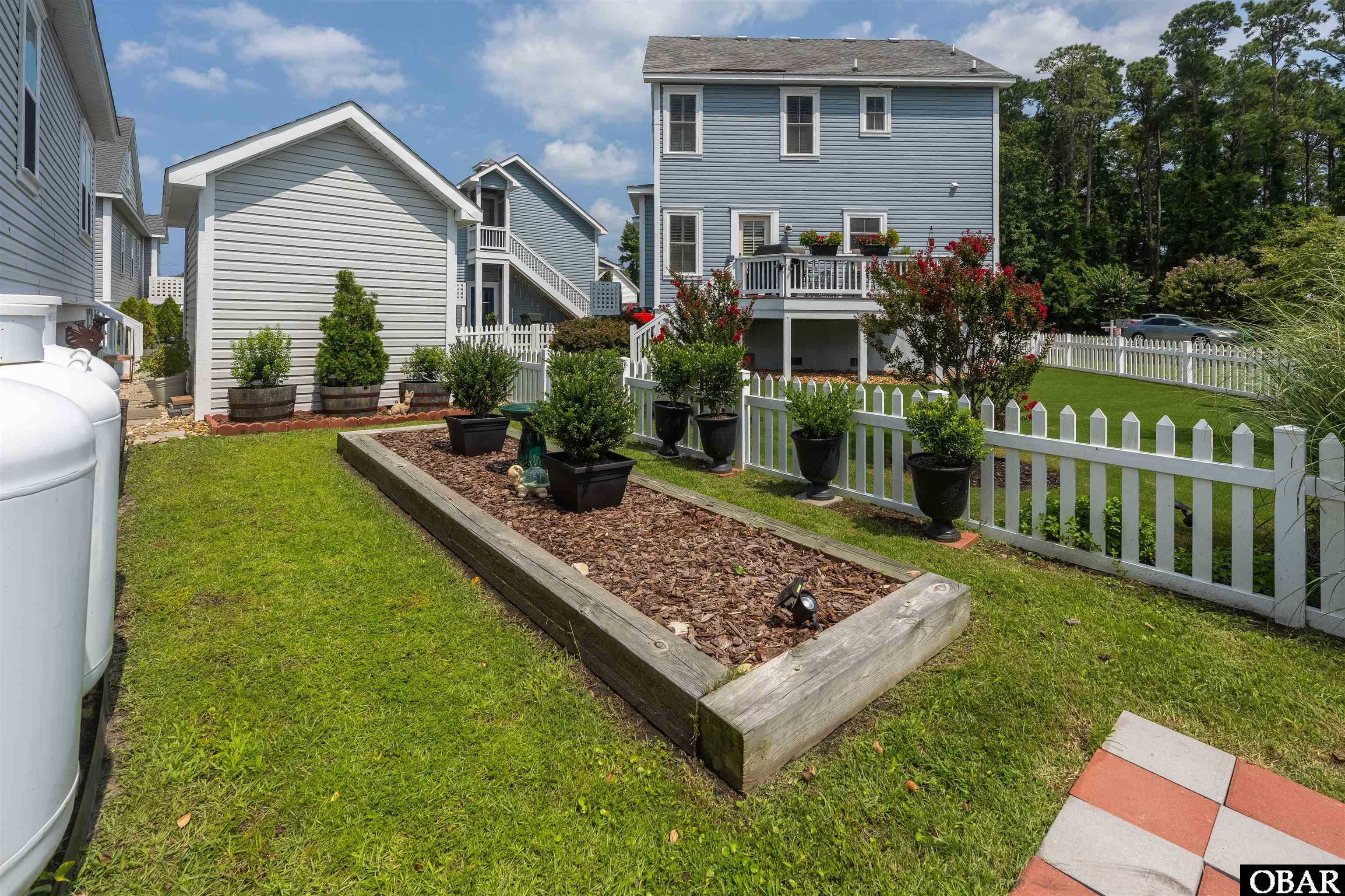 604 Viccars Lane, Manteo, NC 27954, 3 Bedrooms Bedrooms, ,2 BathroomsBathrooms,Residential,For sale,Viccars Lane,127575