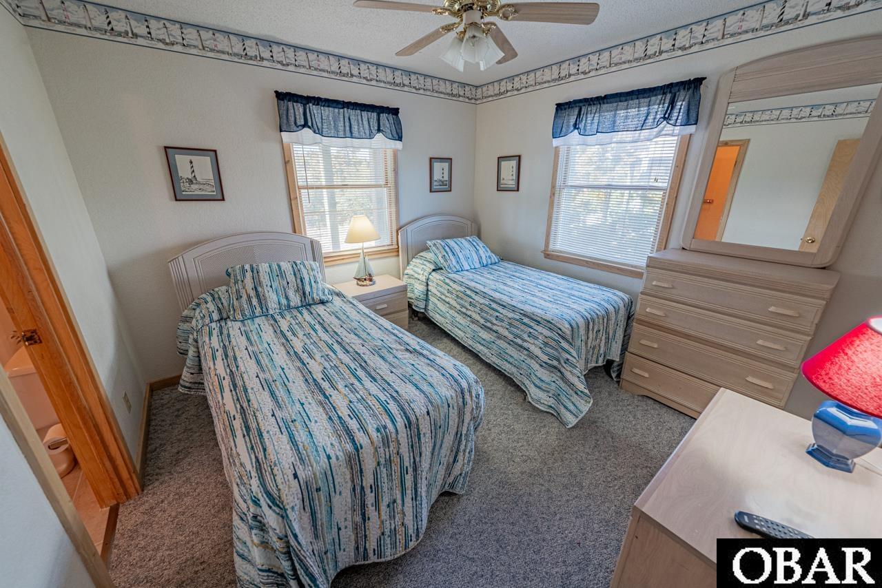 25268 Sea Vista Drive, Waves, NC 27982, 4 Bedrooms Bedrooms, ,3 BathroomsBathrooms,Residential,For sale,Sea Vista Drive,127578