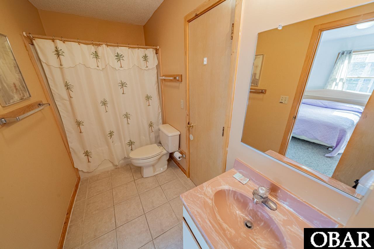 25268 Sea Vista Drive, Waves, NC 27982, 4 Bedrooms Bedrooms, ,3 BathroomsBathrooms,Residential,For sale,Sea Vista Drive,127578