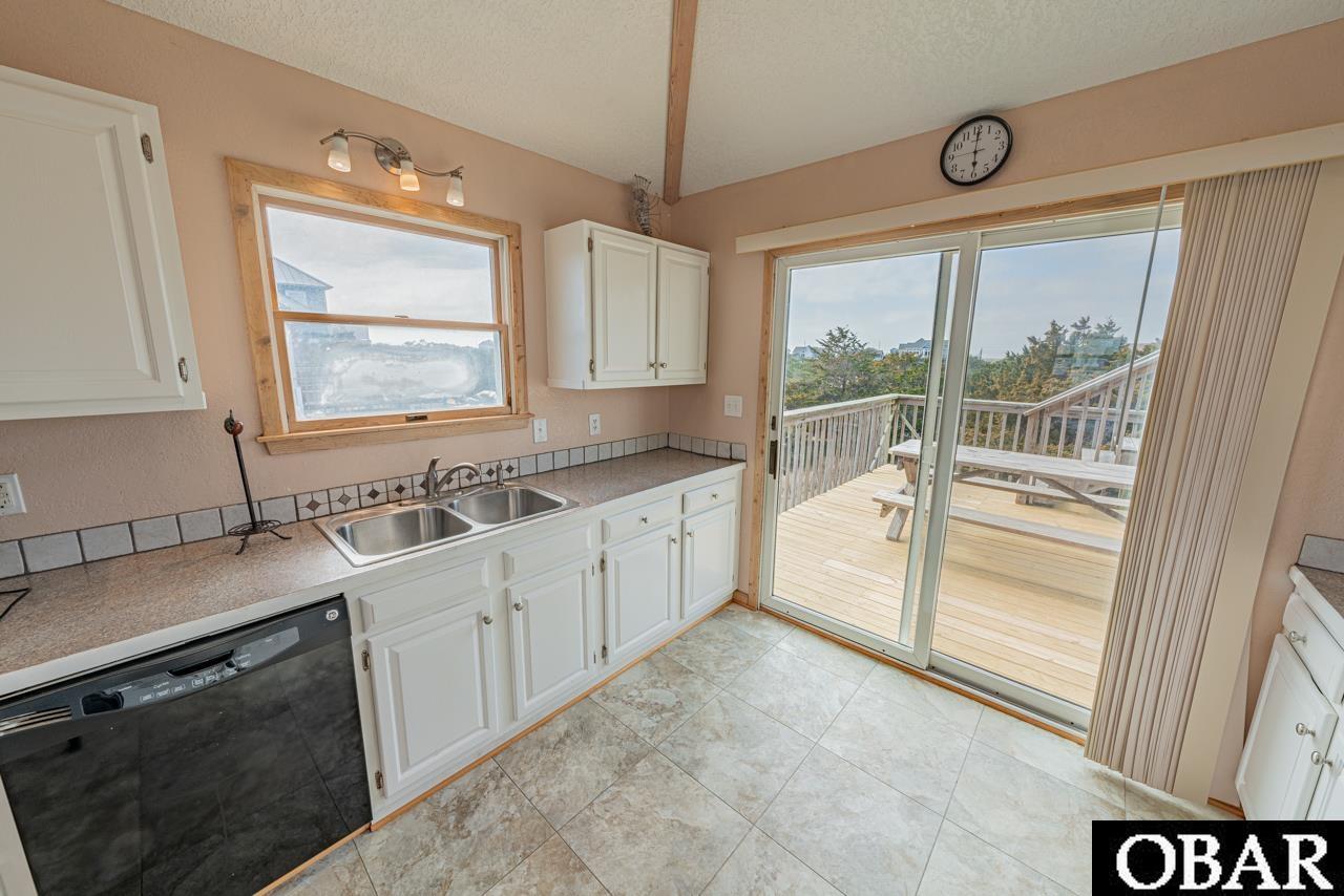 25268 Sea Vista Drive, Waves, NC 27982, 4 Bedrooms Bedrooms, ,3 BathroomsBathrooms,Residential,For sale,Sea Vista Drive,127578