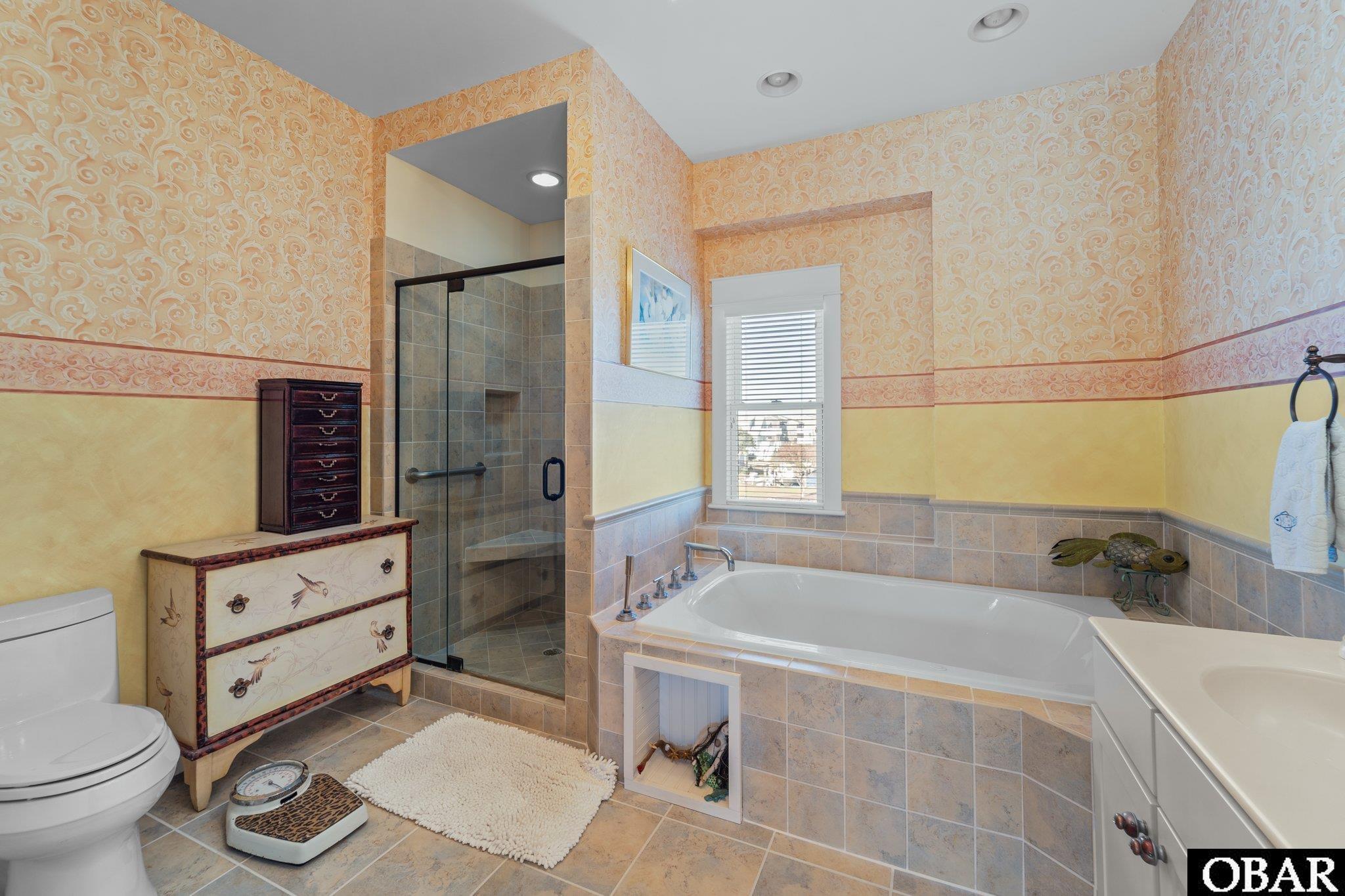 405 Sandpiper Terrace, Nags Head, NC 27959, 4 Bedrooms Bedrooms, ,3 BathroomsBathrooms,Residential,For sale,Sandpiper Terrace,127579