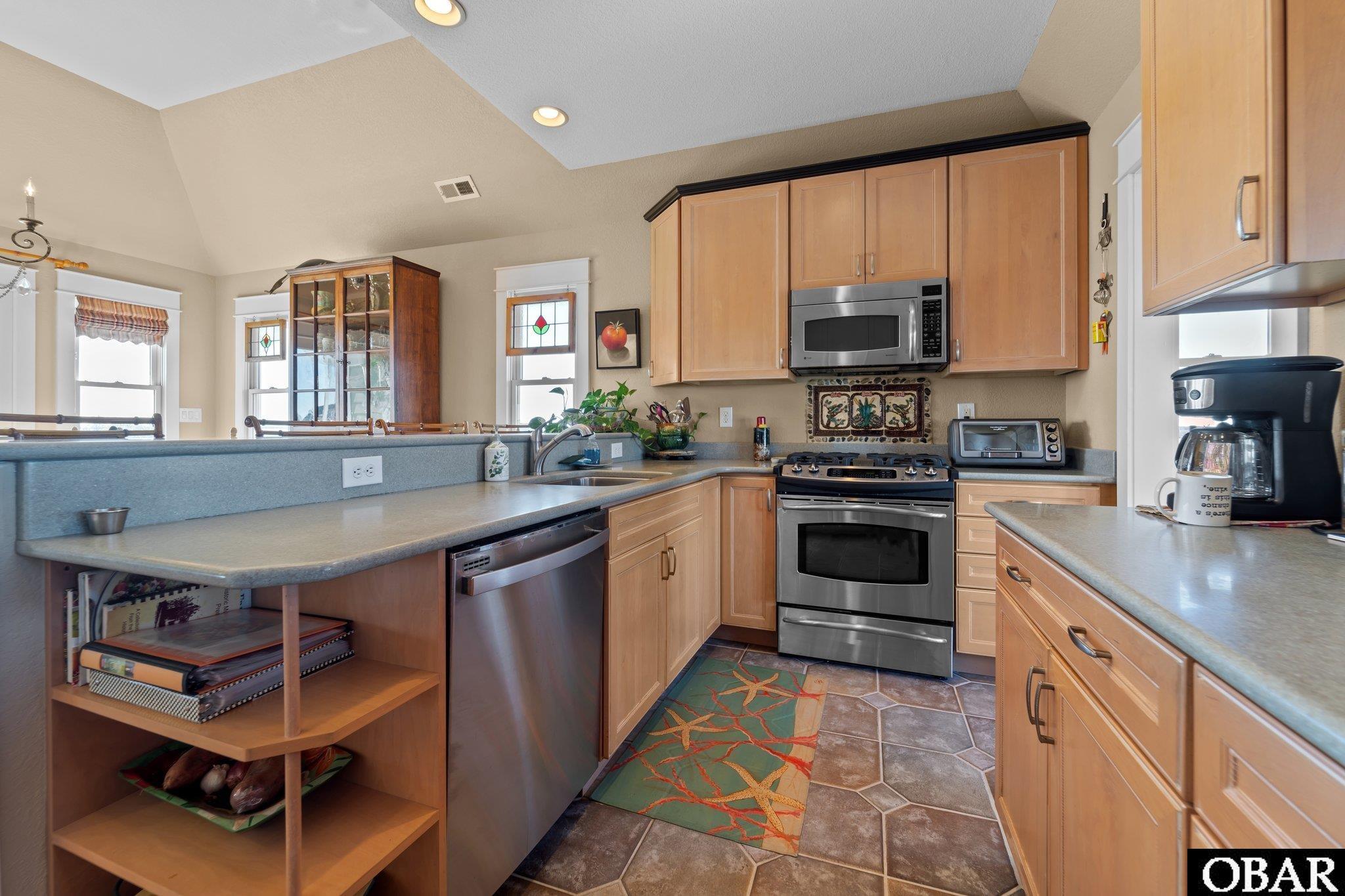 405 Sandpiper Terrace, Nags Head, NC 27959, 4 Bedrooms Bedrooms, ,3 BathroomsBathrooms,Residential,For sale,Sandpiper Terrace,127579