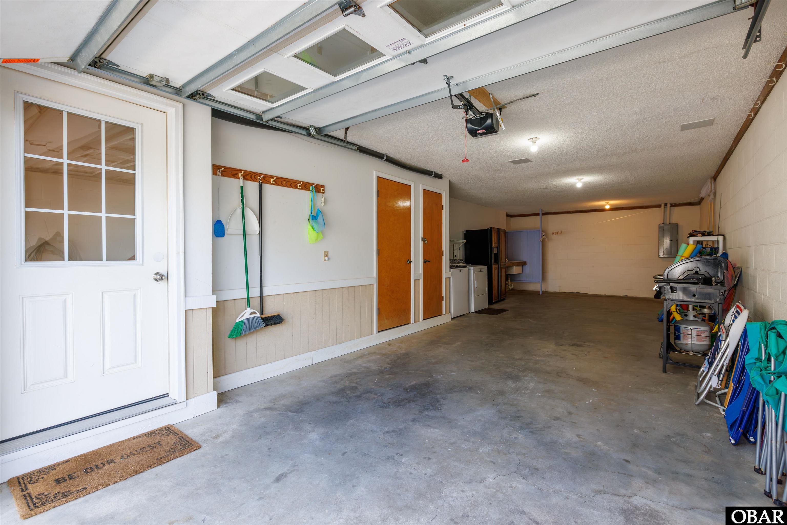3836 Virginia Dare Trail, Kitty Hawk, NC 27949, 3 Bedrooms Bedrooms, ,2 BathroomsBathrooms,Residential,For sale,Virginia Dare Trail,127582