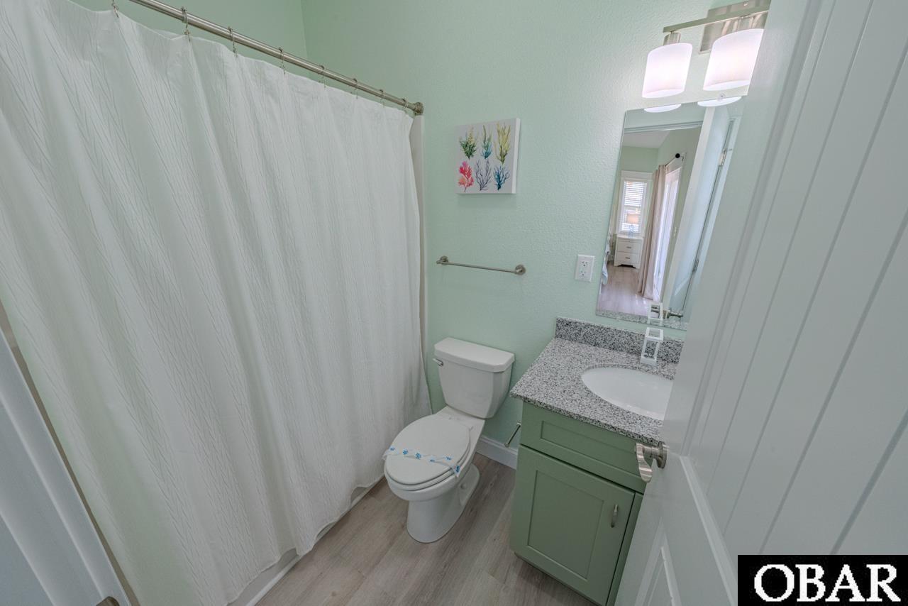 56738 NC 12 Highway, Hatteras, NC 27943, 6 Bedrooms Bedrooms, ,6 BathroomsBathrooms,Residential,For sale,NC 12 Highway,127584