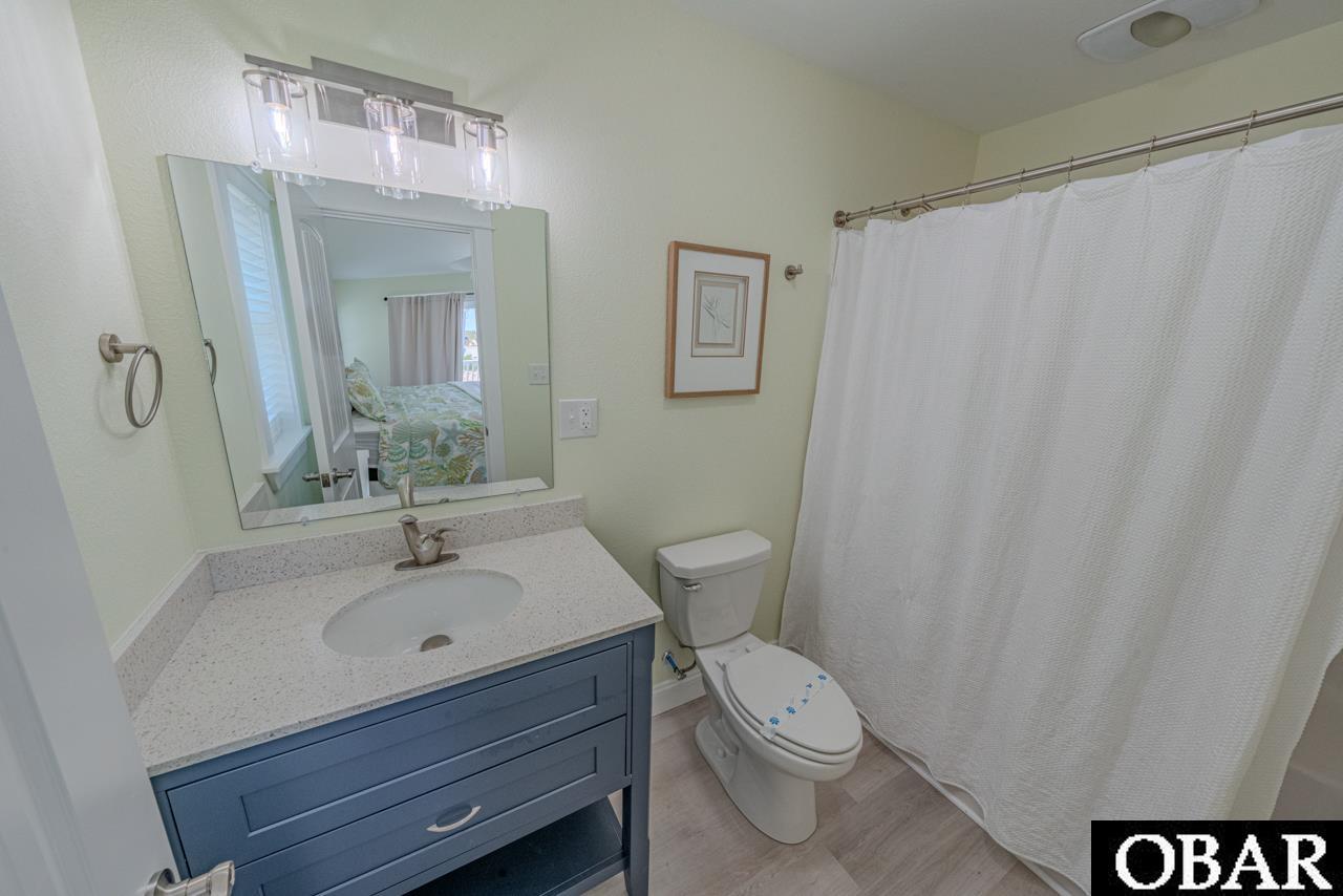 56738 NC 12 Highway, Hatteras, NC 27943, 6 Bedrooms Bedrooms, ,6 BathroomsBathrooms,Residential,For sale,NC 12 Highway,127584