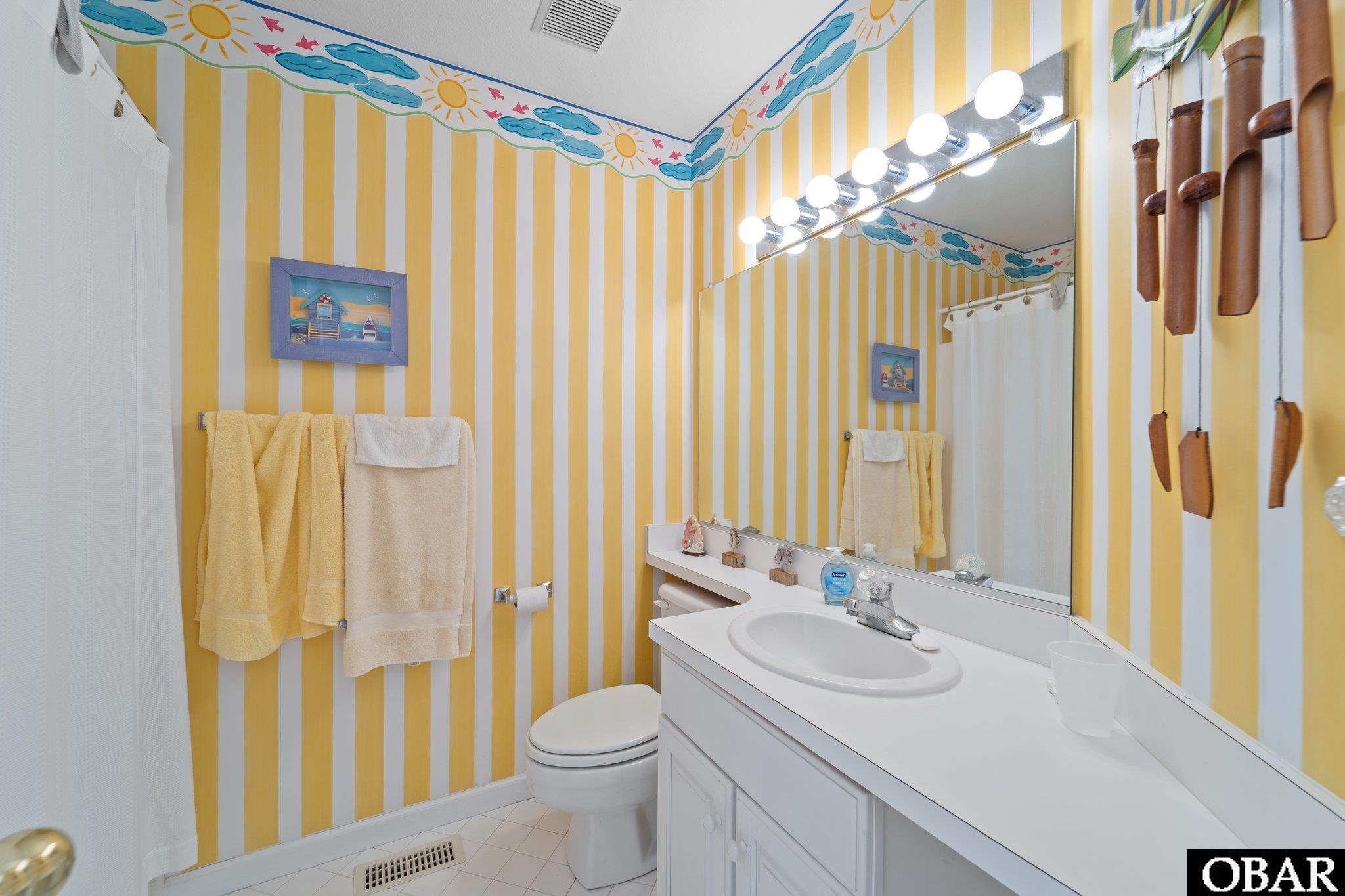 5 Spinnaker Drive, Manteo, NC 27954, 4 Bedrooms Bedrooms, ,3 BathroomsBathrooms,Residential,For sale,Spinnaker Drive,127588