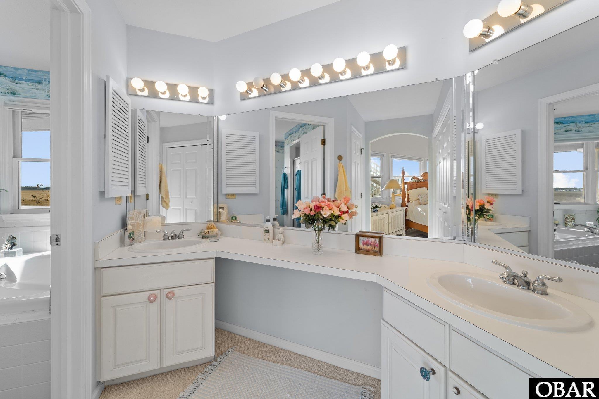 5 Spinnaker Drive, Manteo, NC 27954, 4 Bedrooms Bedrooms, ,3 BathroomsBathrooms,Residential,For sale,Spinnaker Drive,127588