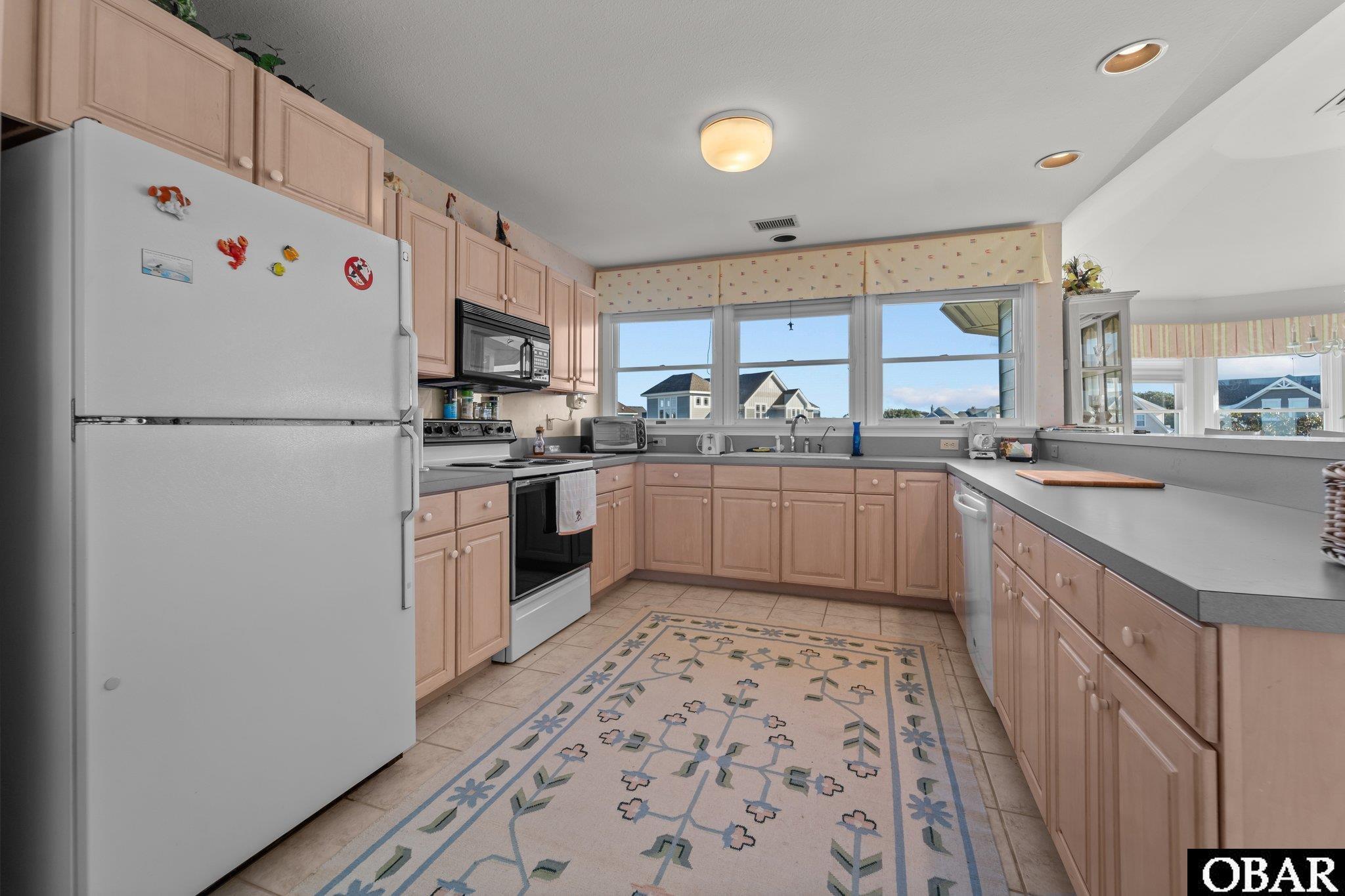 5 Spinnaker Drive, Manteo, NC 27954, 4 Bedrooms Bedrooms, ,3 BathroomsBathrooms,Residential,For sale,Spinnaker Drive,127588