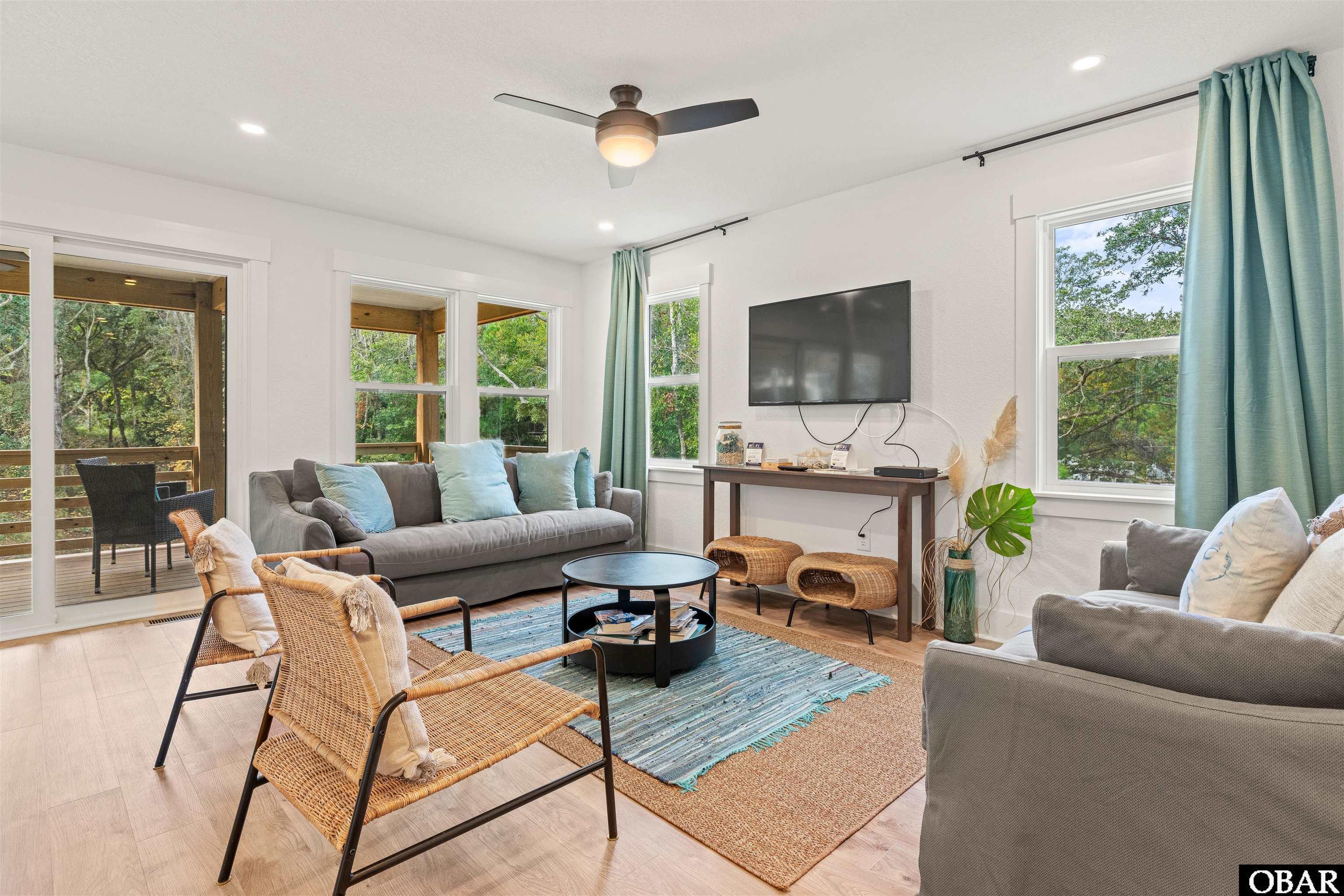 325 Duck Road, Southern Shores, NC 27949, 4 Bedrooms Bedrooms, ,3 BathroomsBathrooms,Residential,For sale,Duck Road,127592