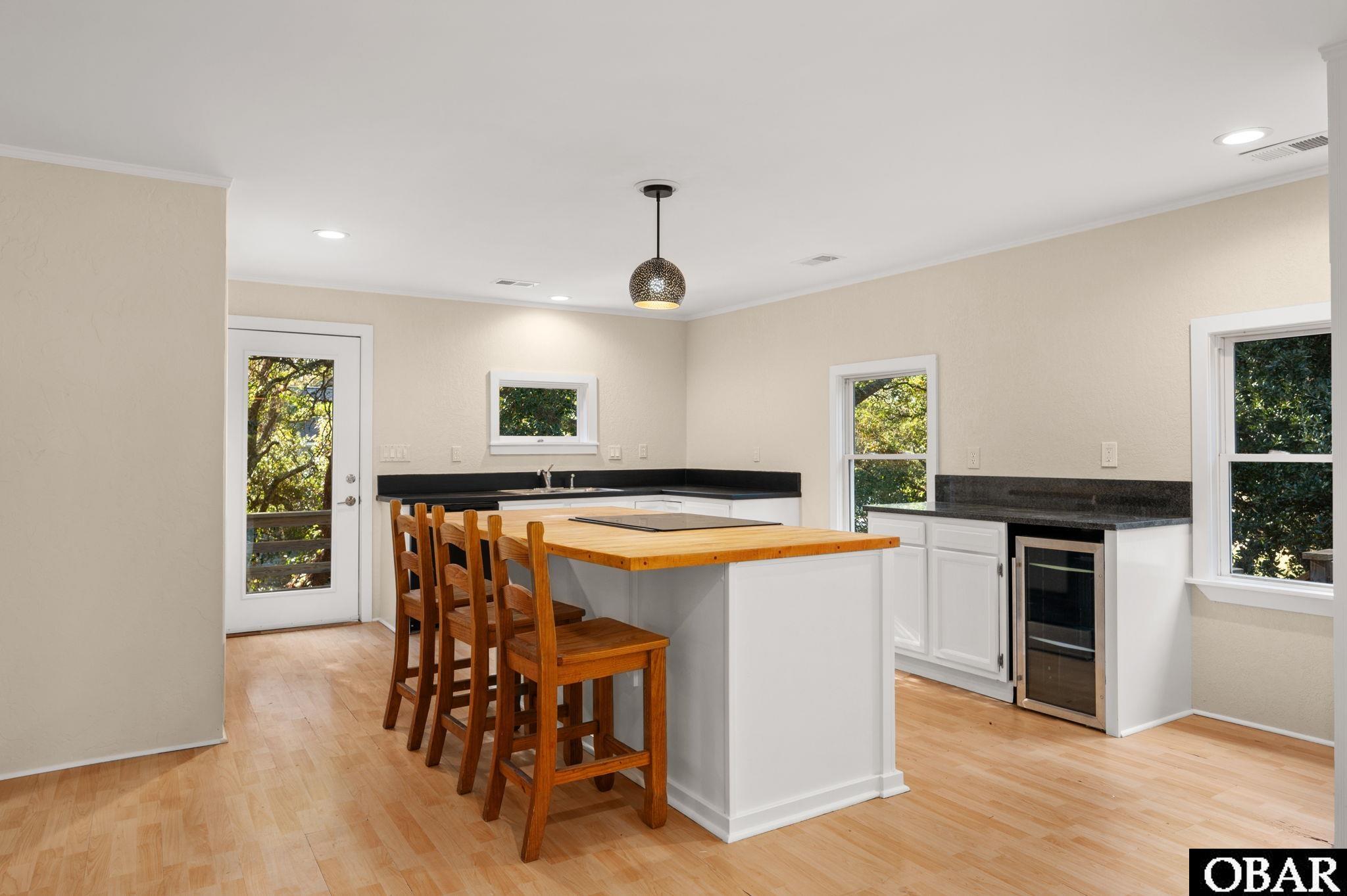507 Airstrip Road, Kill Devil Hills, NC 27948, 4 Bedrooms Bedrooms, ,2 BathroomsBathrooms,Residential,For sale,Airstrip Road,127594