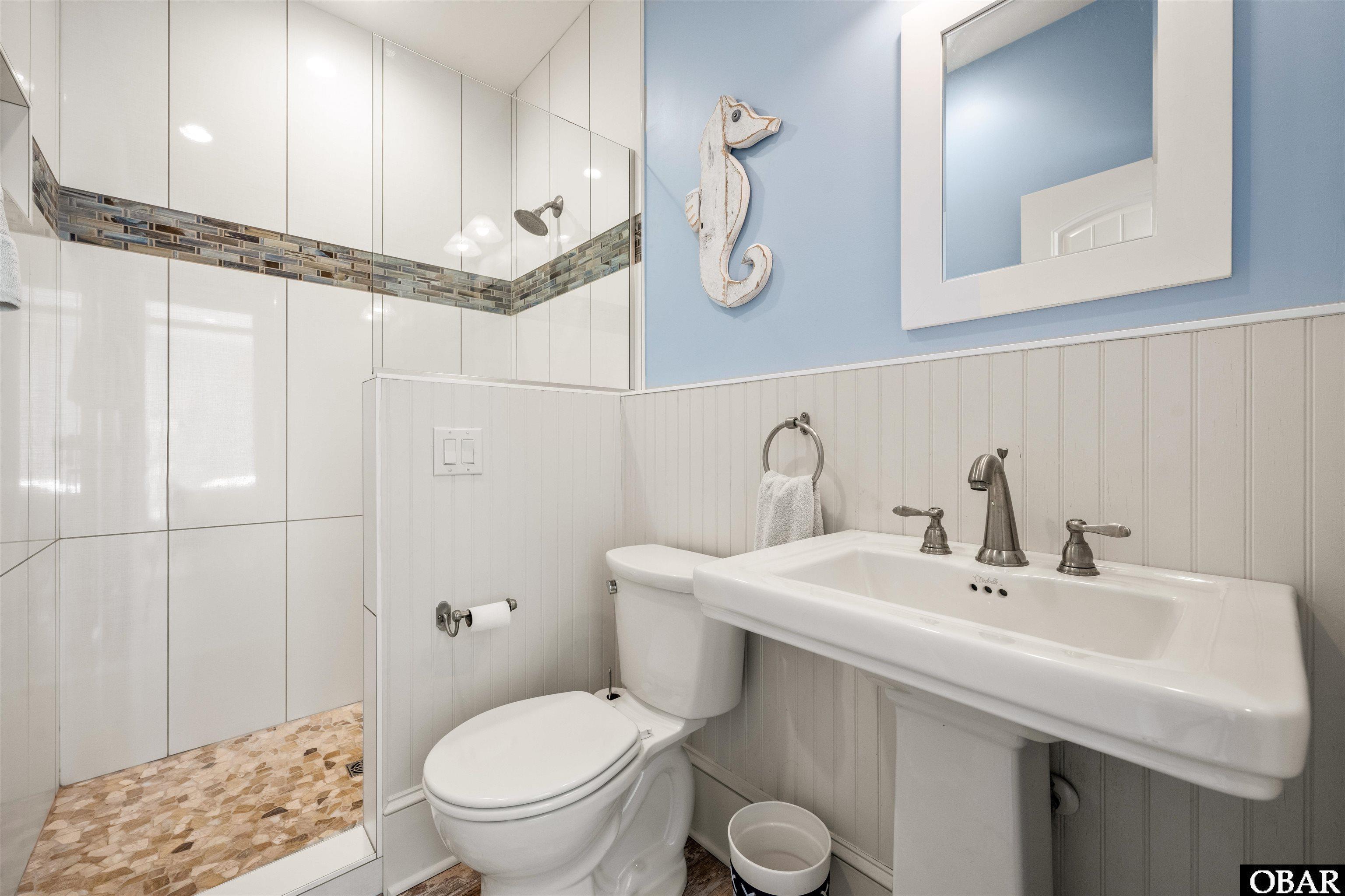 822 Back Bay Road, Manteo, NC 27954, 4 Bedrooms Bedrooms, ,3 BathroomsBathrooms,Residential,For sale,Back Bay Road,127595