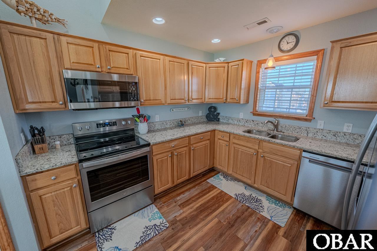 23224 Sea Oats Drive, Rodanthe, NC 27968, 5 Bedrooms Bedrooms, ,4 BathroomsBathrooms,Residential,For sale,Sea Oats Drive,127599