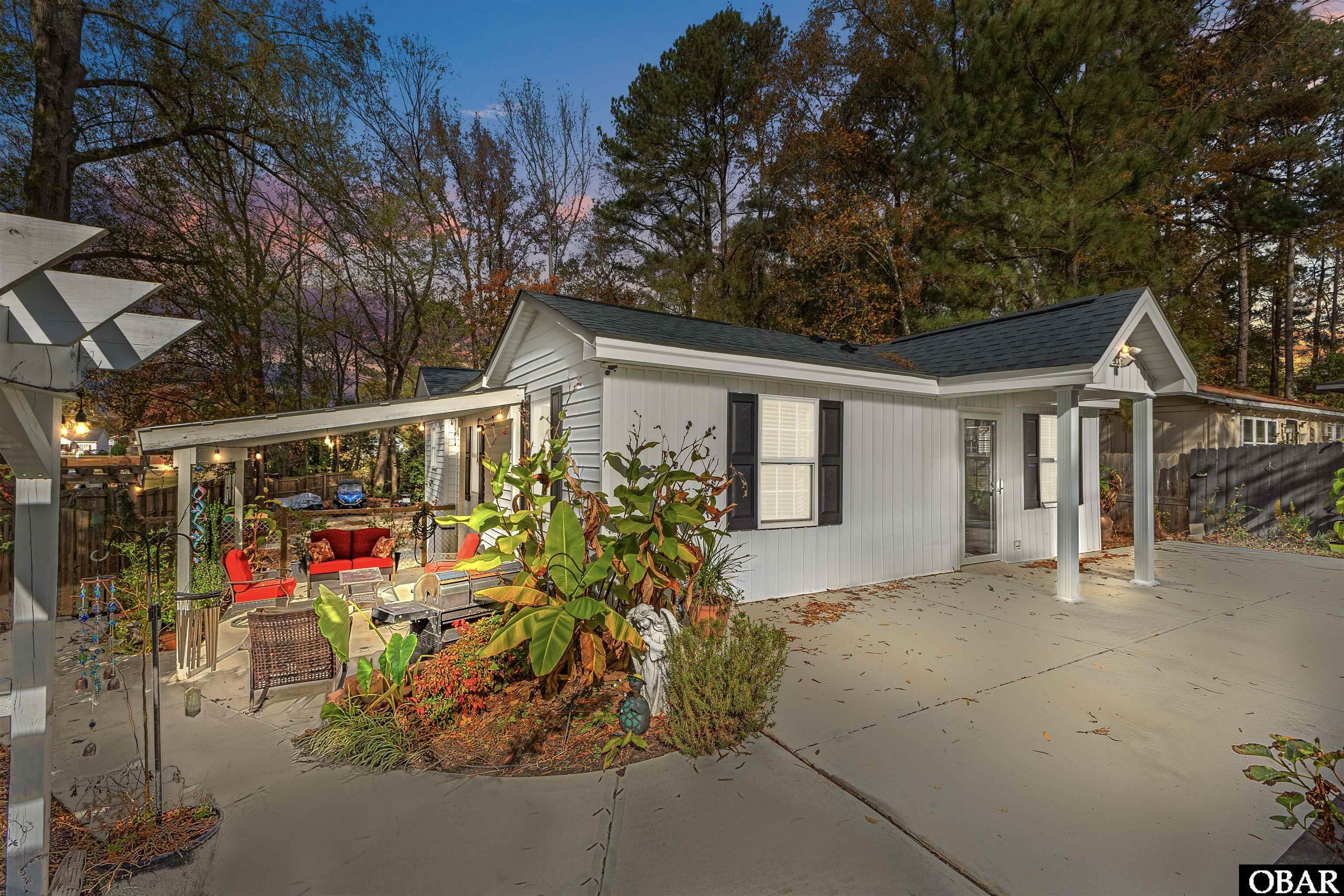 517 Maple Avenue, Sanford, NC 27330, 3 Bedrooms Bedrooms, ,1 BathroomBathrooms,Residential,For sale,Maple Avenue,127607