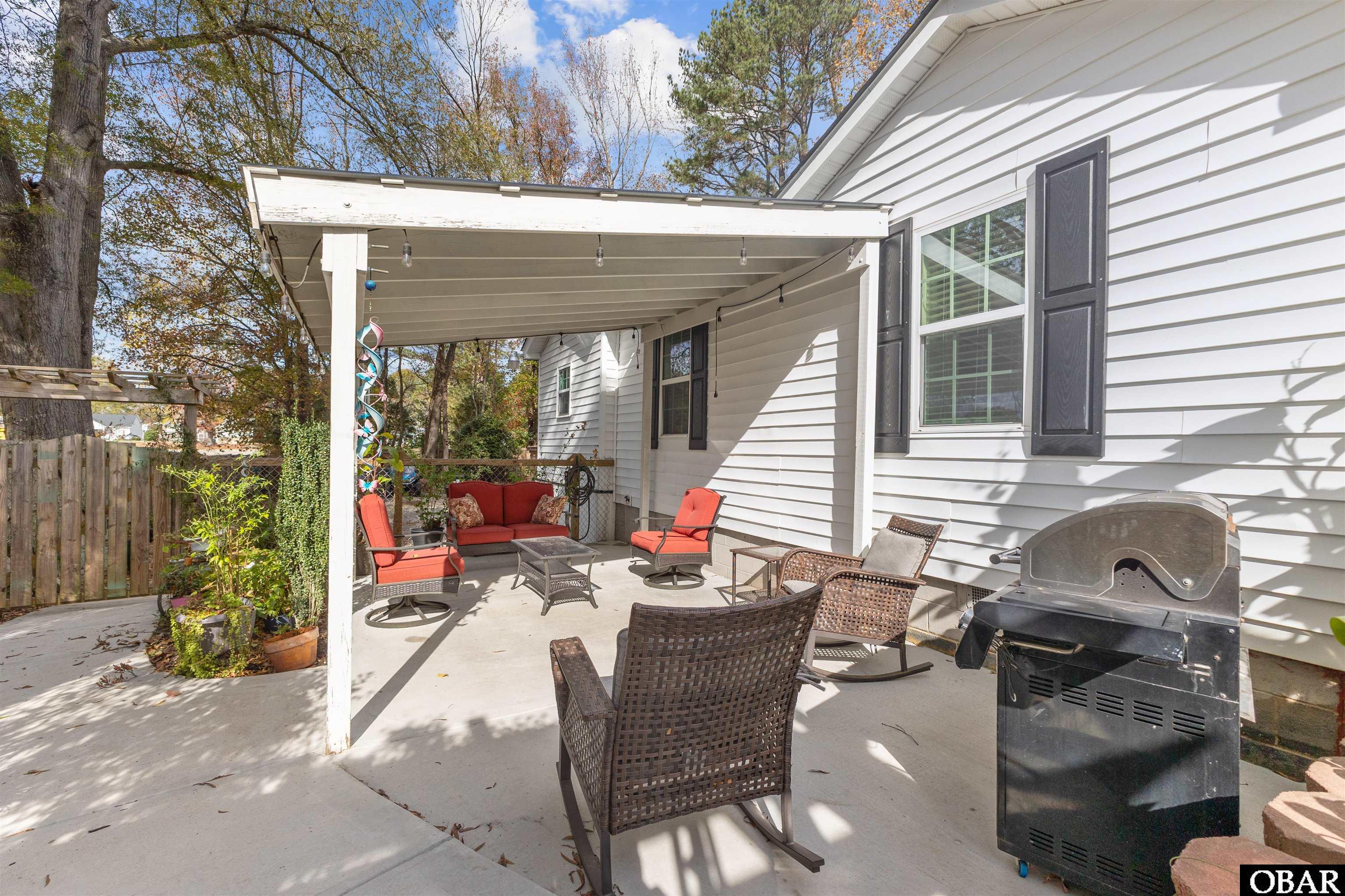 517 Maple Avenue, Sanford, NC 27330, 3 Bedrooms Bedrooms, ,1 BathroomBathrooms,Residential,For sale,Maple Avenue,127607