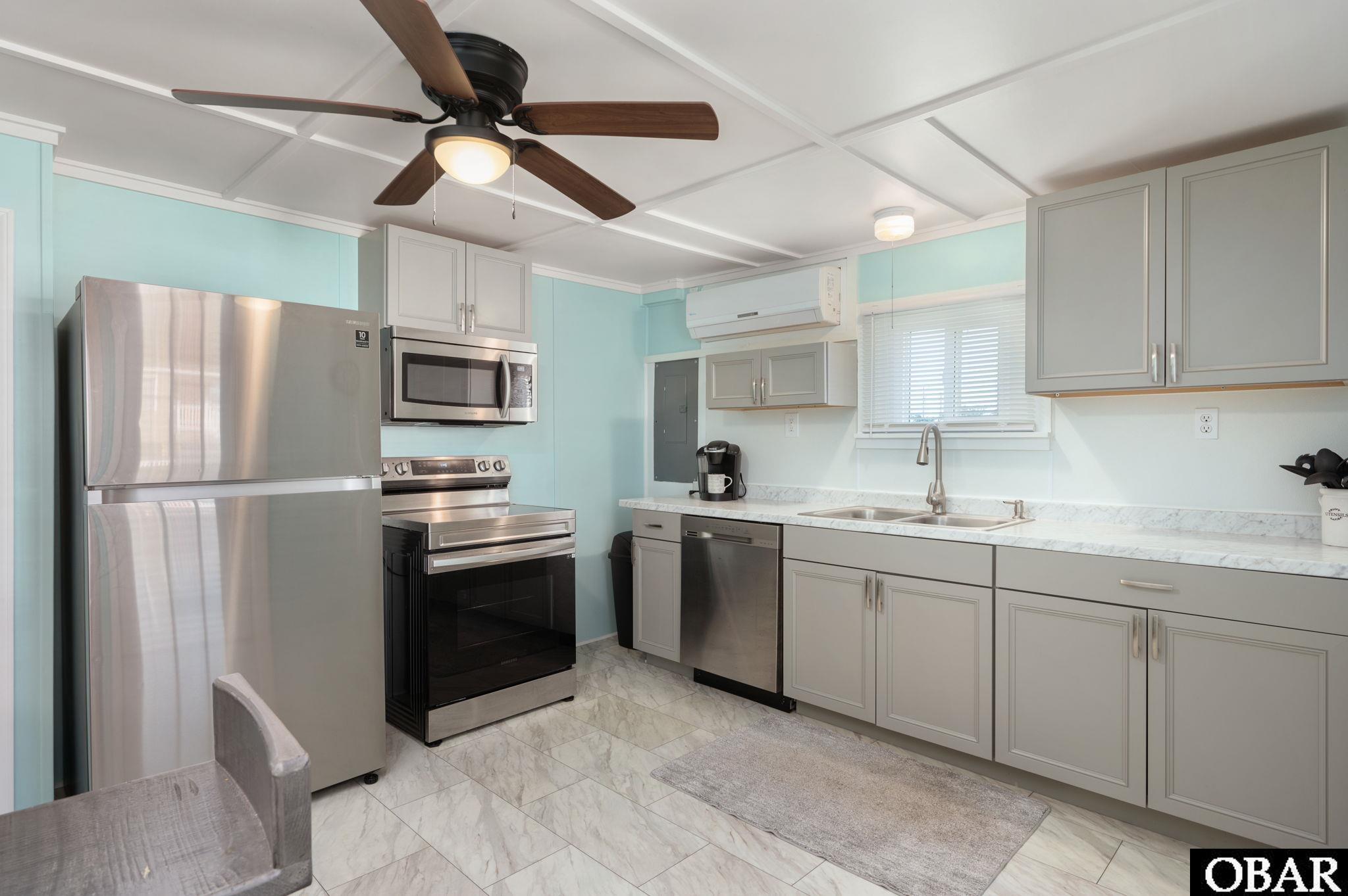 202 Clark Street, Kill Devil Hills, NC 27948, 3 Bedrooms Bedrooms, ,1 BathroomBathrooms,Residential,For sale,Clark Street,127608