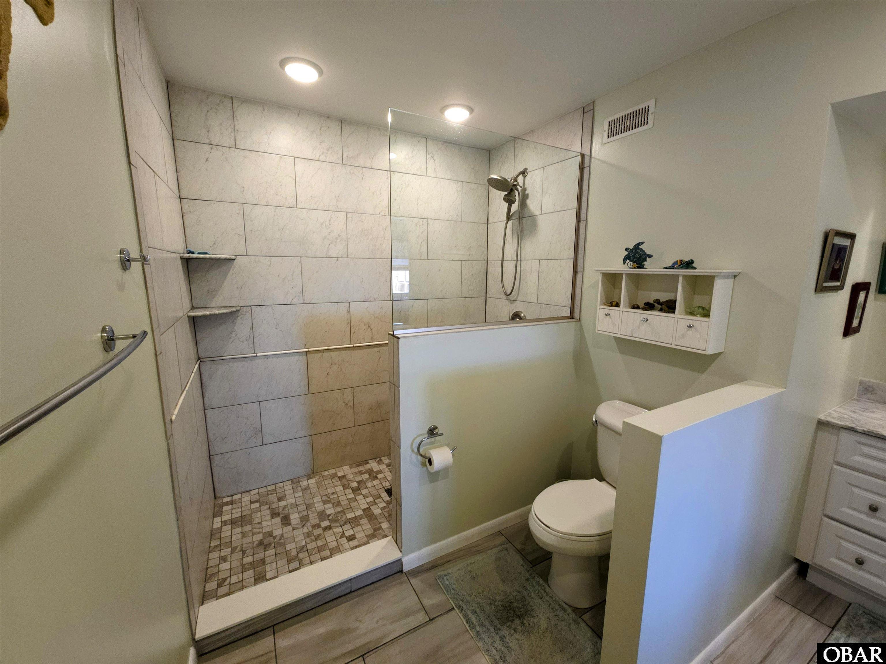 5401 Virginia Dare Trail, Nags Head, NC 27959, 2 Bedrooms Bedrooms, ,2 BathroomsBathrooms,Residential,For sale,Virginia Dare Trail,127610