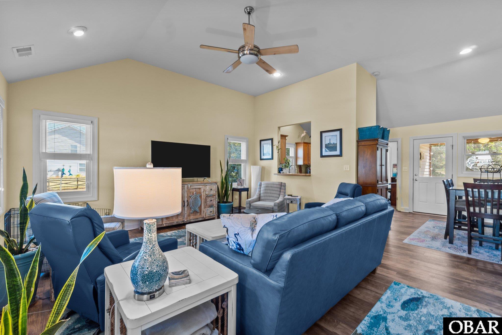 103 Captain Hobbs Court, Kitty Hawk, NC 27949-6029, 3 Bedrooms Bedrooms, ,2 BathroomsBathrooms,Residential,For sale,Captain Hobbs Court,127619
