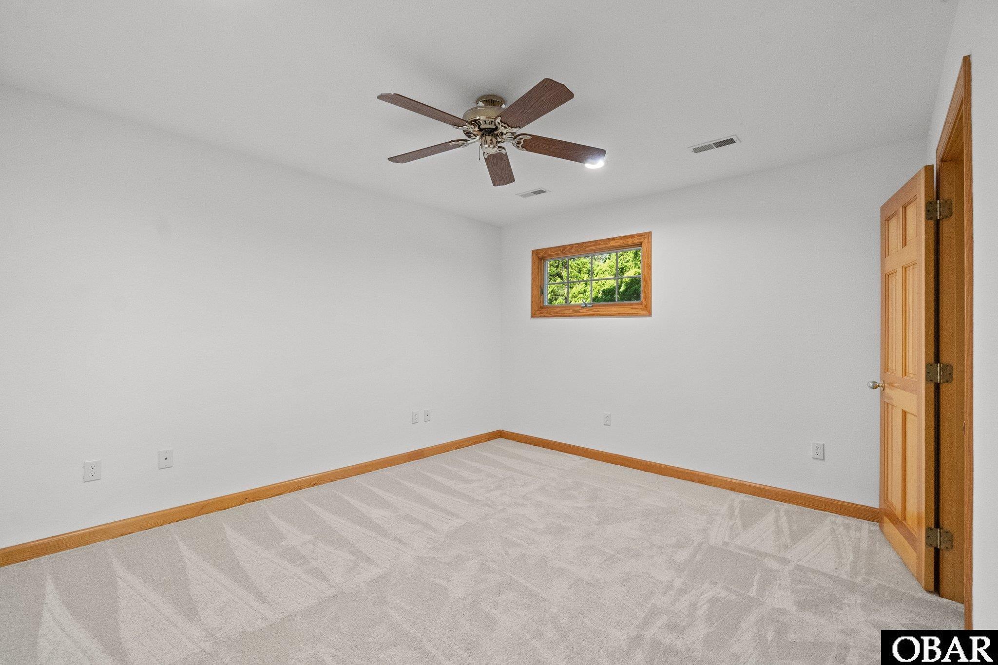 136 Daphne Lane, Manteo, NC 27954, 5 Bedrooms Bedrooms, ,3 BathroomsBathrooms,Residential,For sale,Daphne Lane,127622