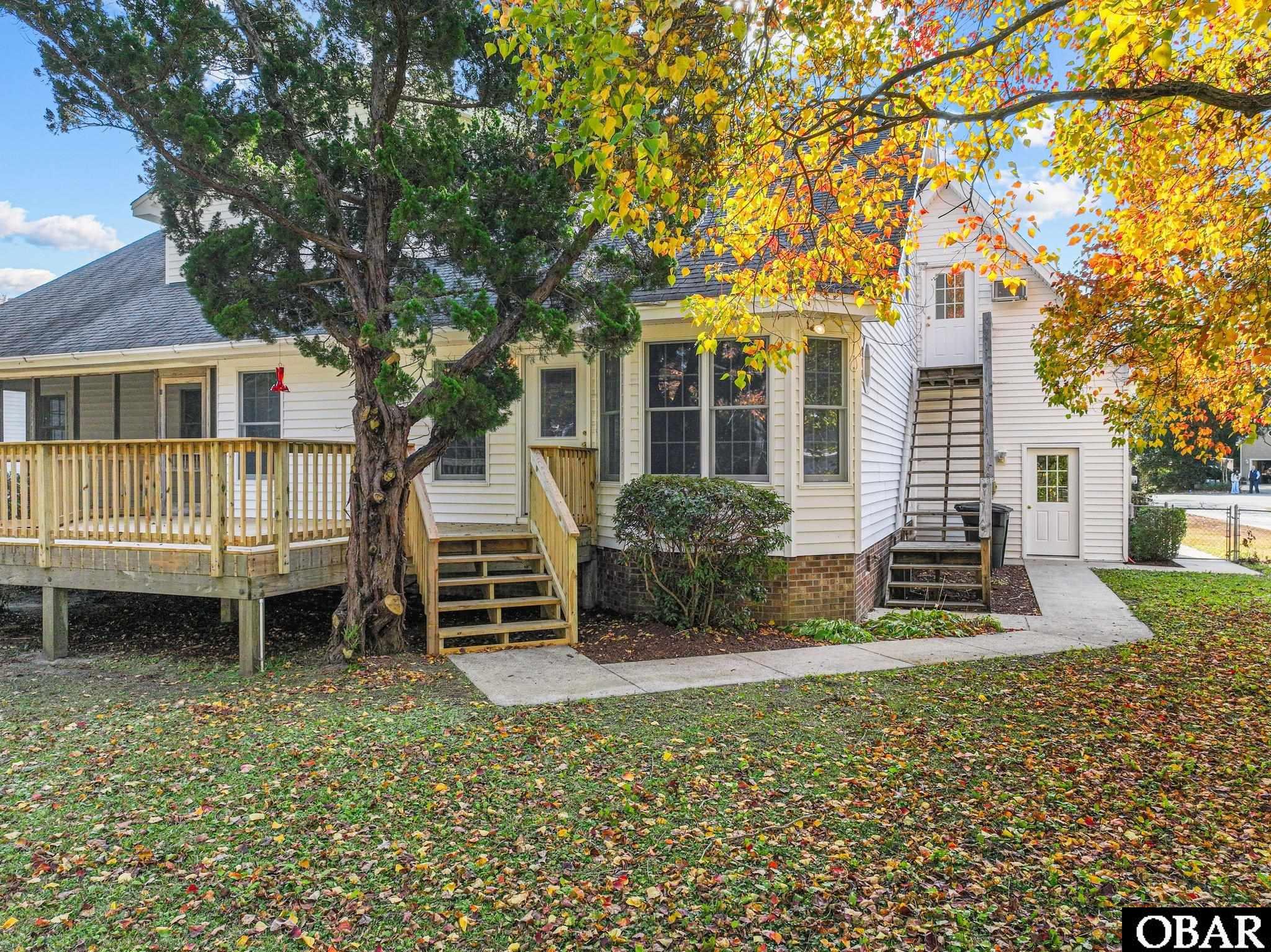 136 Daphne Lane, Manteo, NC 27954, 5 Bedrooms Bedrooms, ,3 BathroomsBathrooms,Residential,For sale,Daphne Lane,127622
