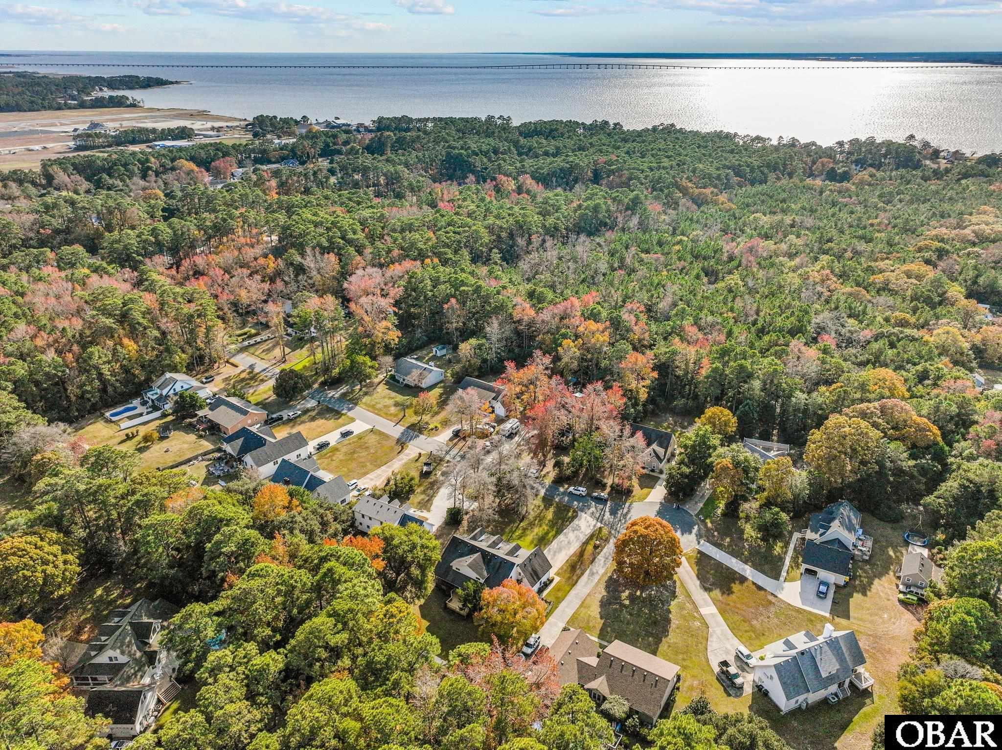 136 Daphne Lane, Manteo, NC 27954, 5 Bedrooms Bedrooms, ,3 BathroomsBathrooms,Residential,For sale,Daphne Lane,127622
