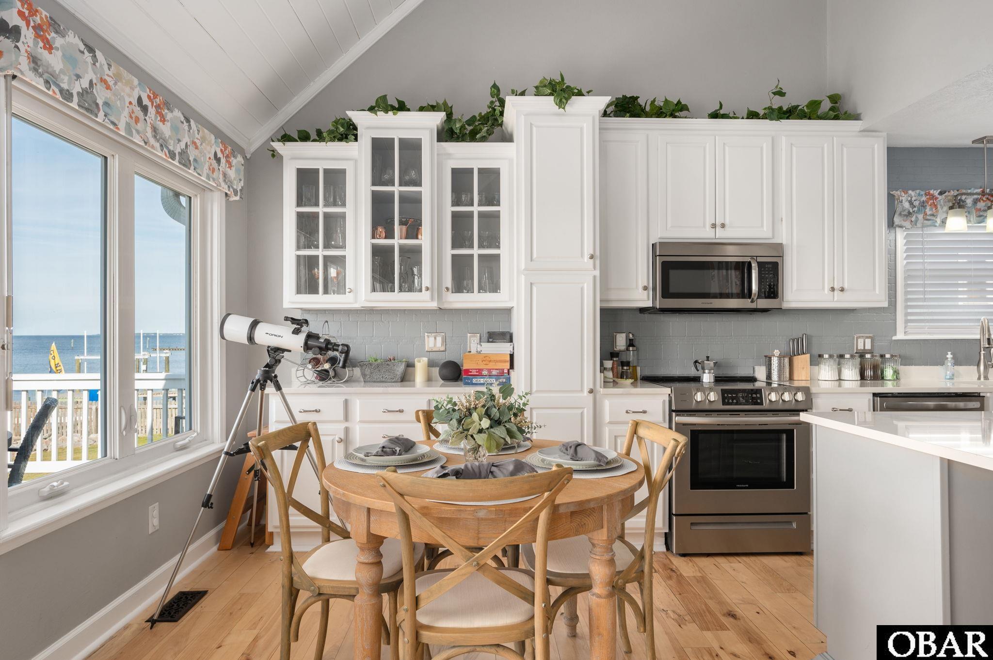 1907 Harbour View Drive, Kill Devil Hills, NC 27948, 3 Bedrooms Bedrooms, ,2 BathroomsBathrooms,Residential,For sale,Harbour View Drive,127623