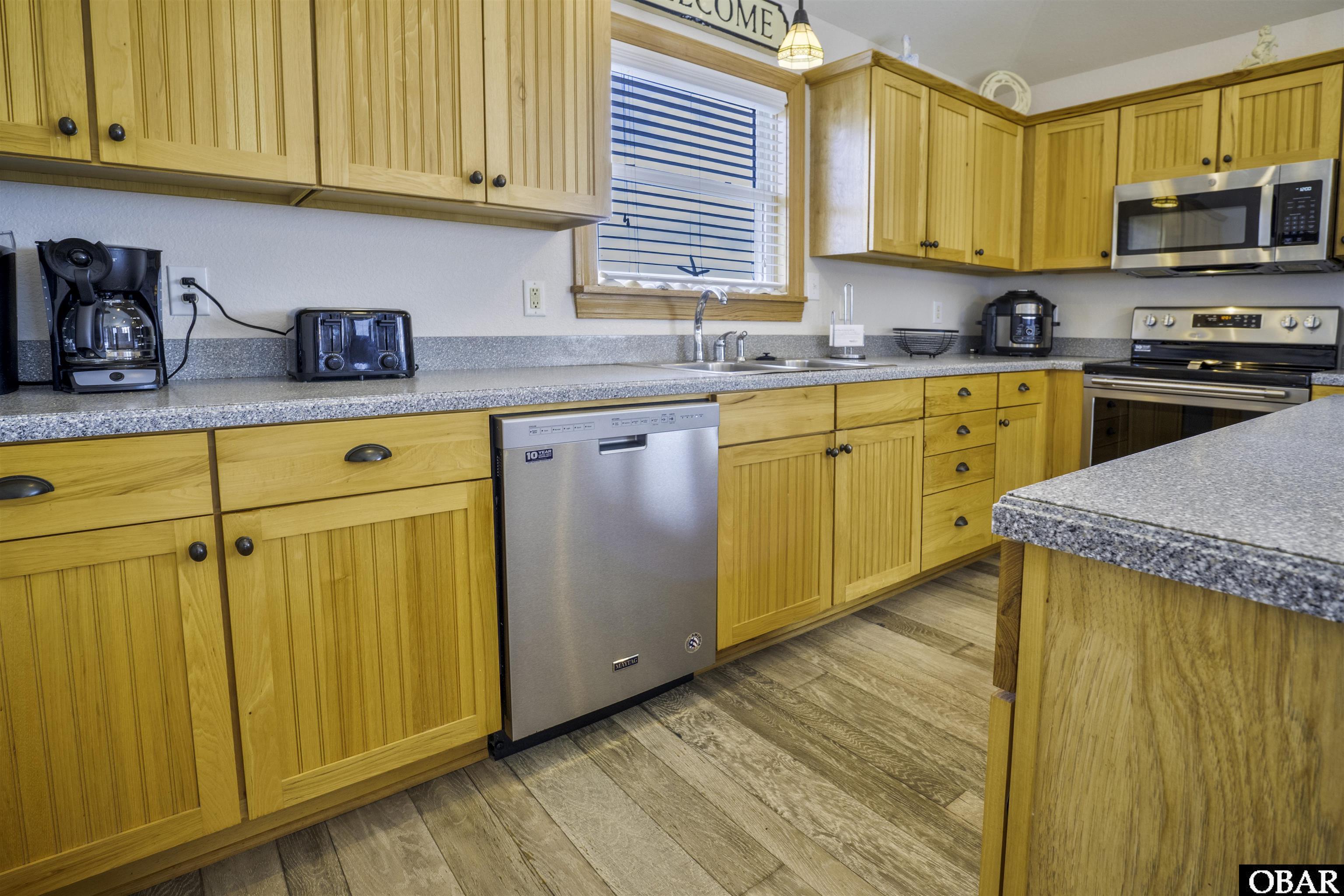 23211 Sea Oats Drive, Rodanthe, NC 27968, 5 Bedrooms Bedrooms, ,4 BathroomsBathrooms,Residential,For sale,Sea Oats Drive,127631