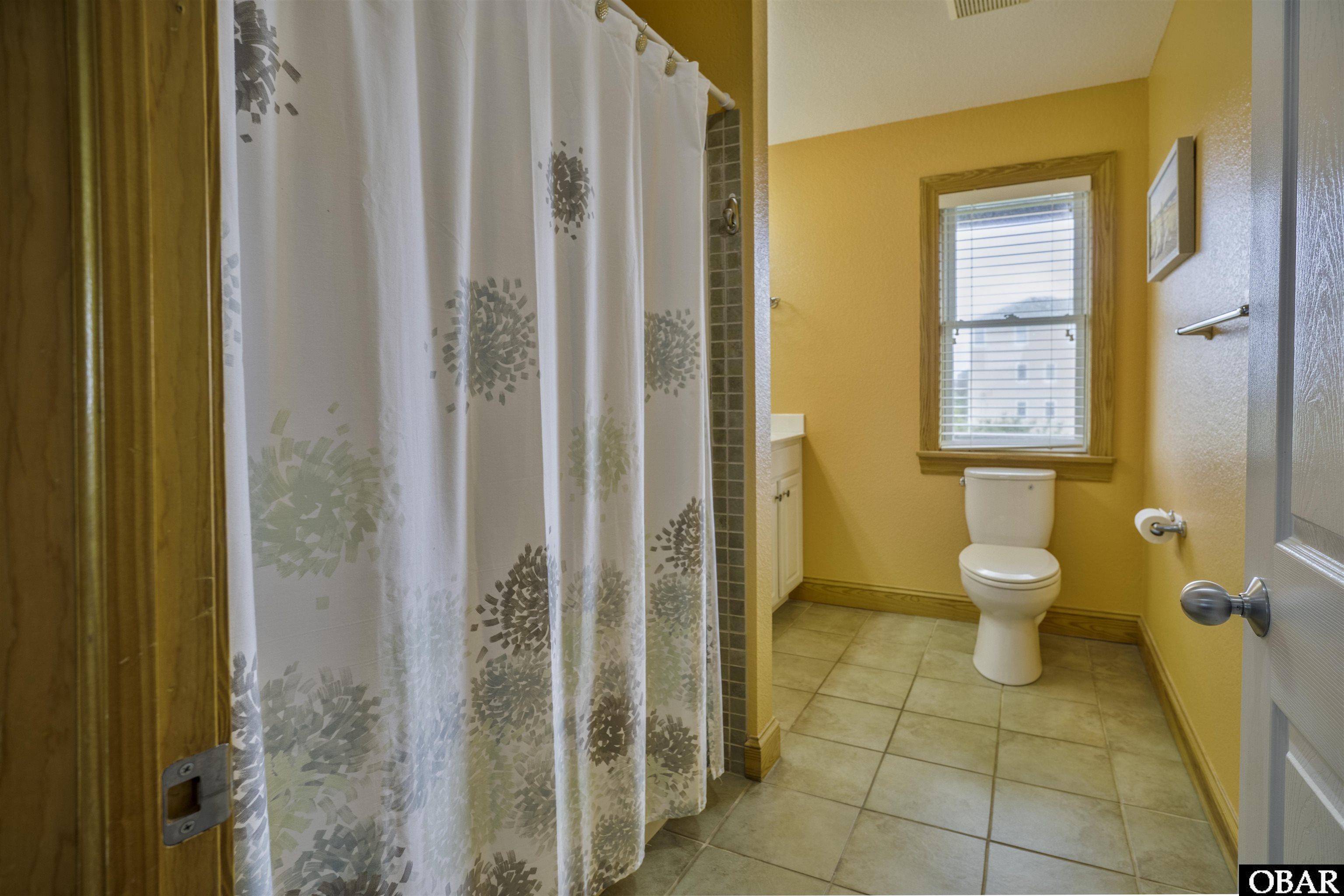23211 Sea Oats Drive, Rodanthe, NC 27968, 5 Bedrooms Bedrooms, ,4 BathroomsBathrooms,Residential,For sale,Sea Oats Drive,127631