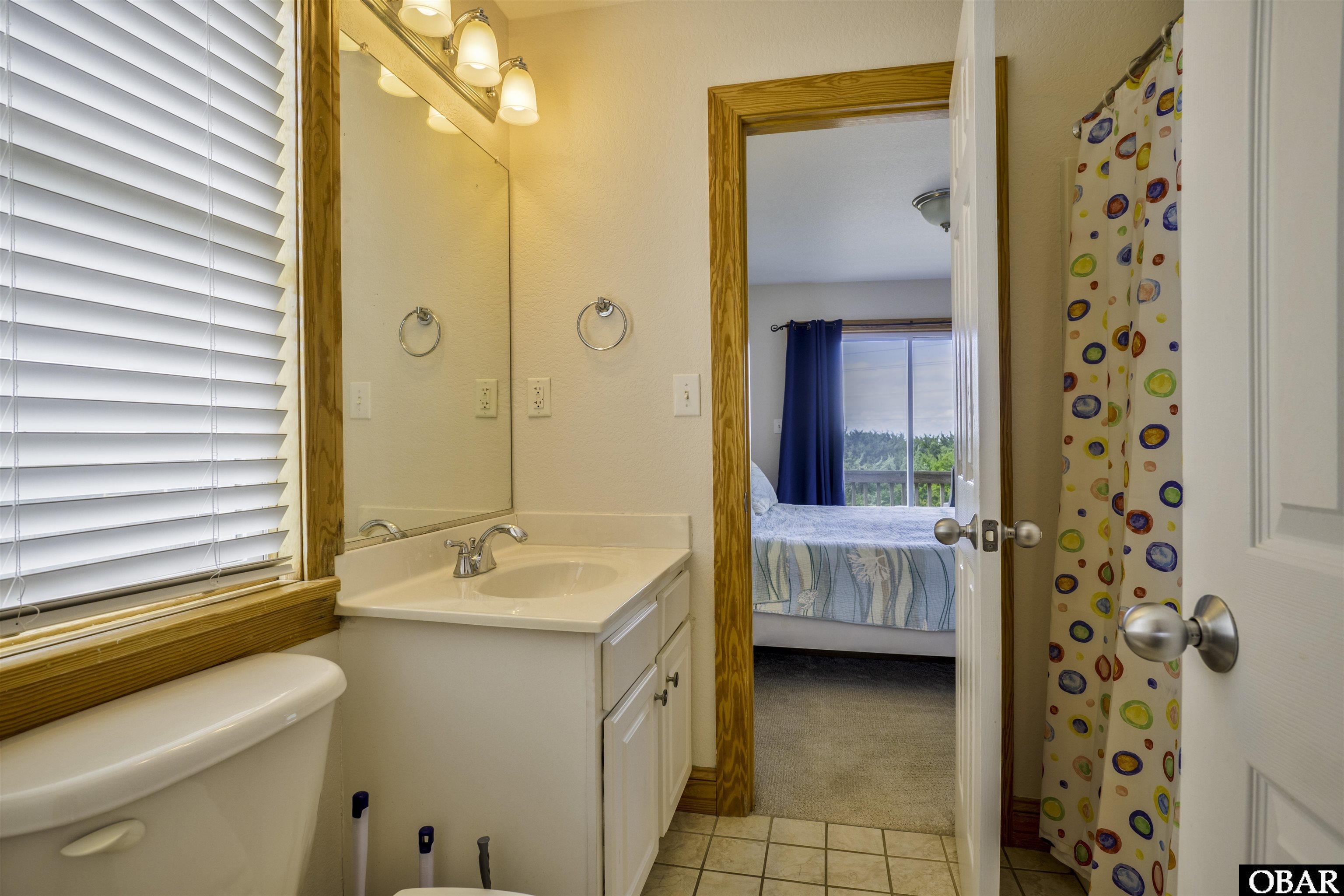 23211 Sea Oats Drive, Rodanthe, NC 27968, 5 Bedrooms Bedrooms, ,4 BathroomsBathrooms,Residential,For sale,Sea Oats Drive,127631