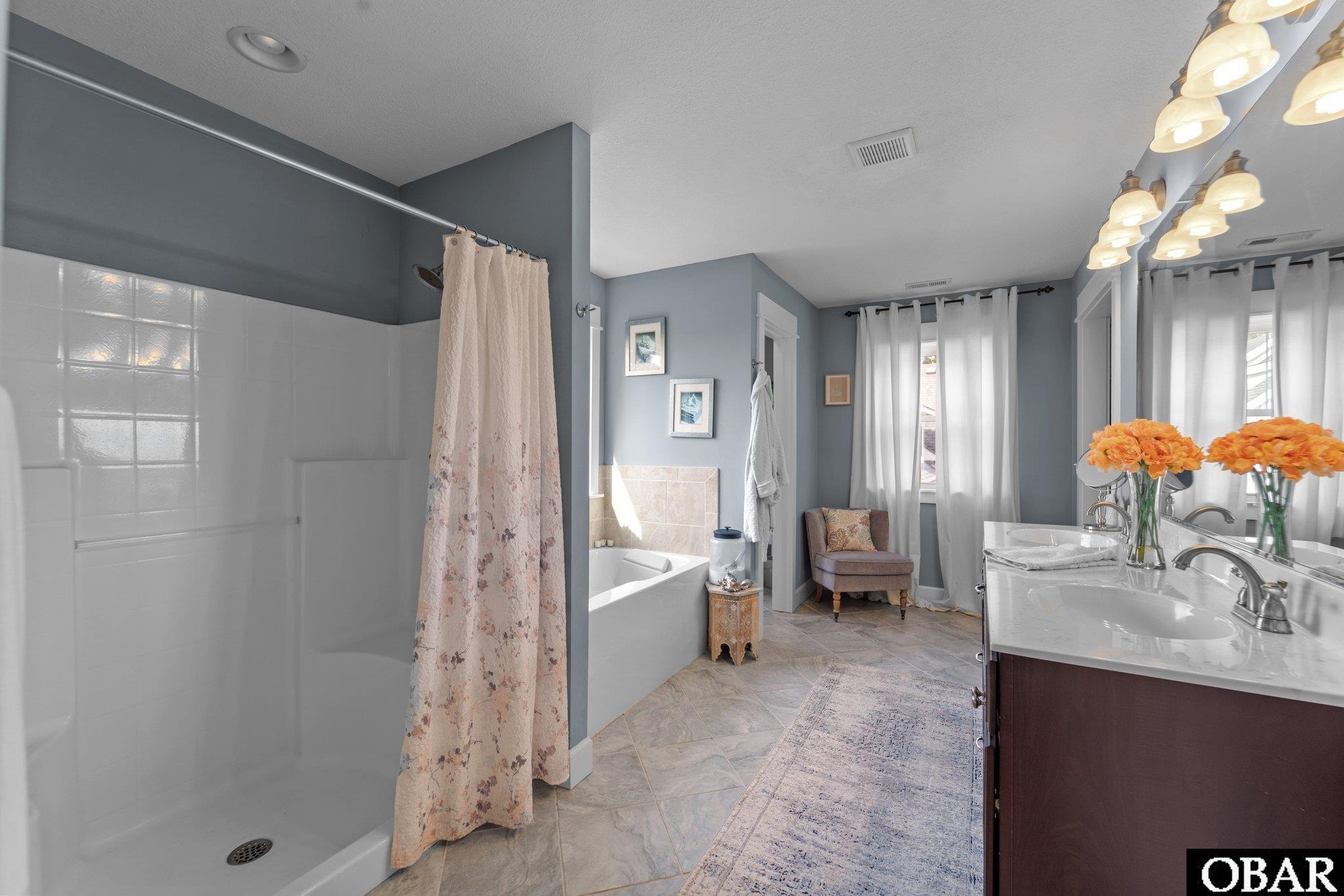 206 Sunrise Crossing Dr, Kill Devil Hills, NC 27948, 4 Bedrooms Bedrooms, ,3 BathroomsBathrooms,Residential,For sale,Sunrise Crossing Dr,127636
