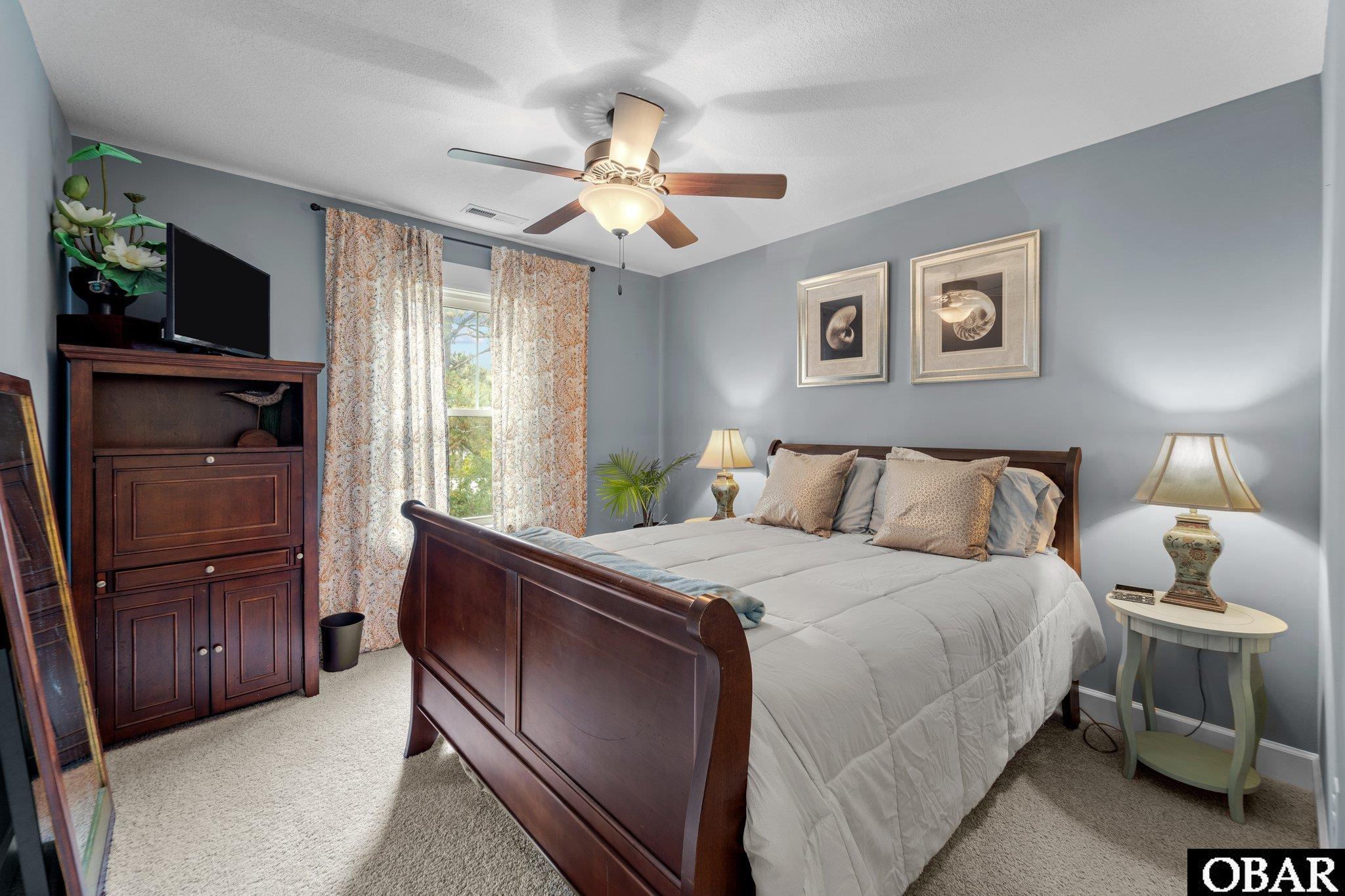 206 Sunrise Crossing Dr, Kill Devil Hills, NC 27948, 4 Bedrooms Bedrooms, ,3 BathroomsBathrooms,Residential,For sale,Sunrise Crossing Dr,127636