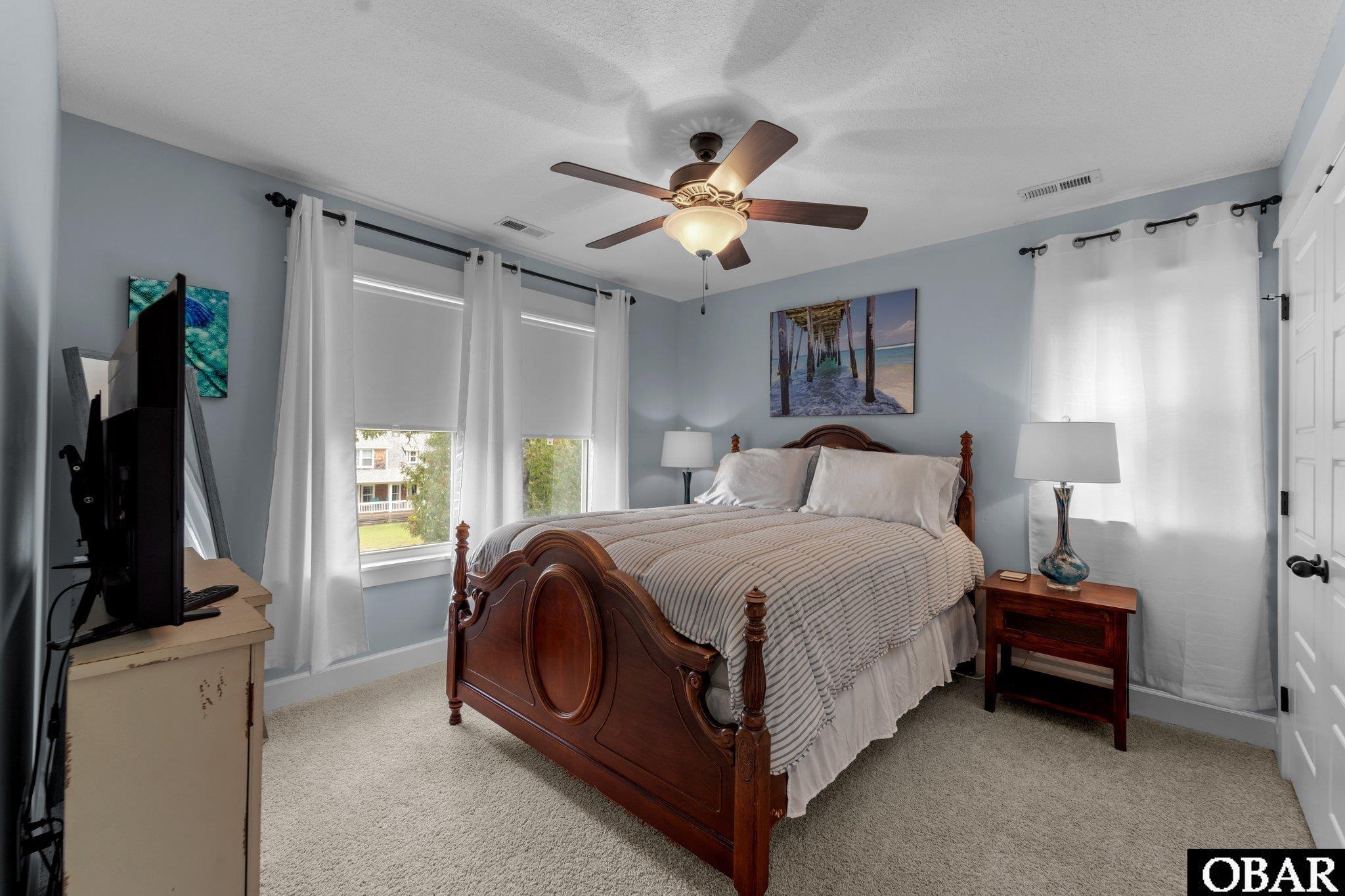 206 Sunrise Crossing Dr, Kill Devil Hills, NC 27948, 4 Bedrooms Bedrooms, ,3 BathroomsBathrooms,Residential,For sale,Sunrise Crossing Dr,127636