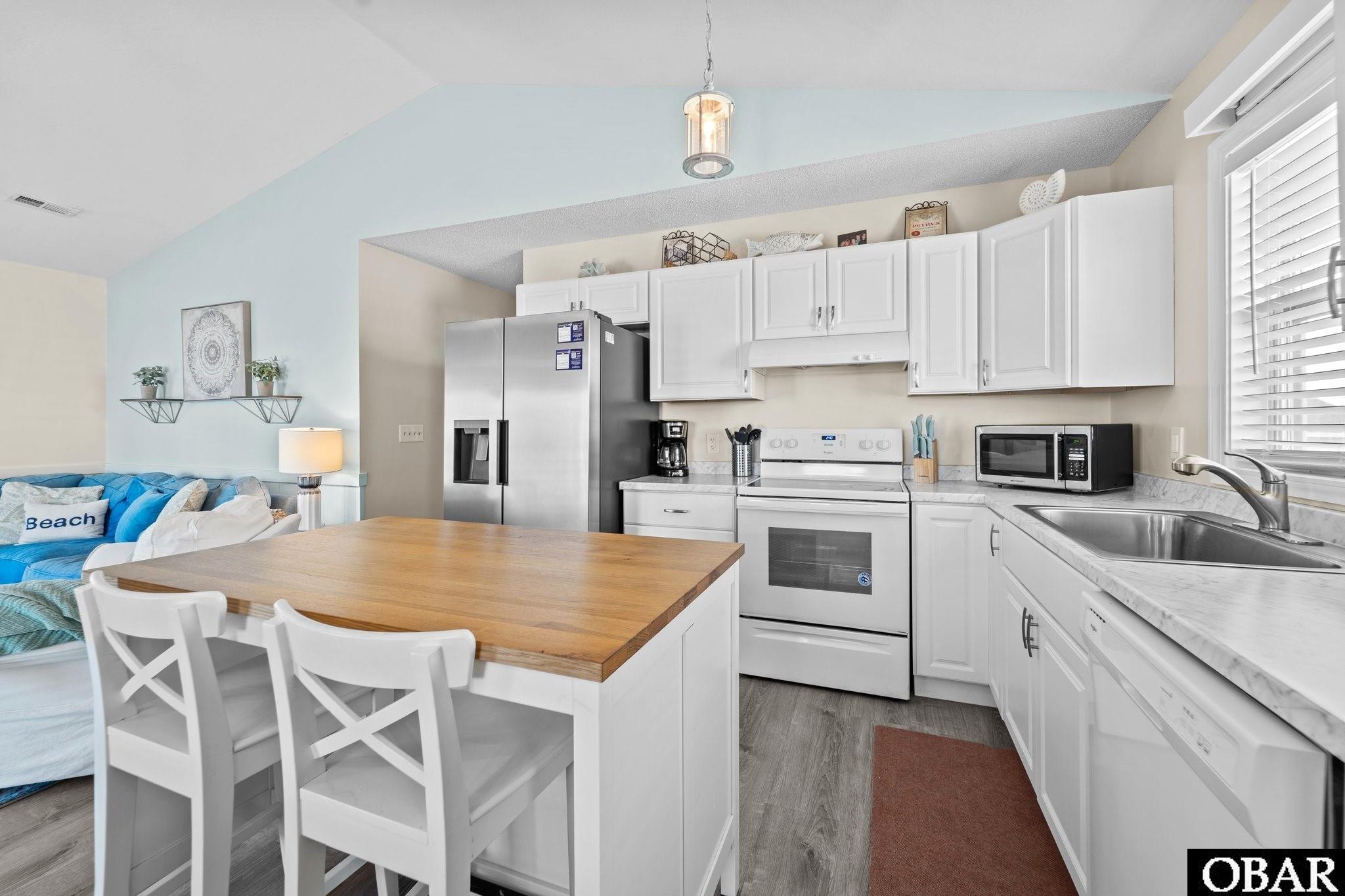 7026 Virginia Dare Trail, Nags Head, NC 27959, 3 Bedrooms Bedrooms, ,2 BathroomsBathrooms,Residential,For sale,Virginia Dare Trail,127639