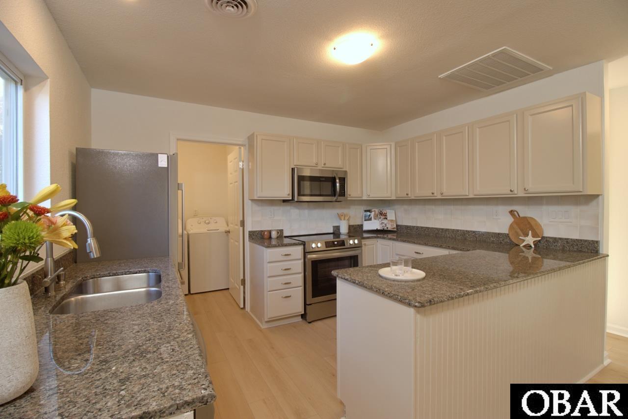 506 Harbour View Drive, Kill Devil Hills, NC 27949, 3 Bedrooms Bedrooms, ,2 BathroomsBathrooms,Residential,For sale,Harbour View Drive,127645
