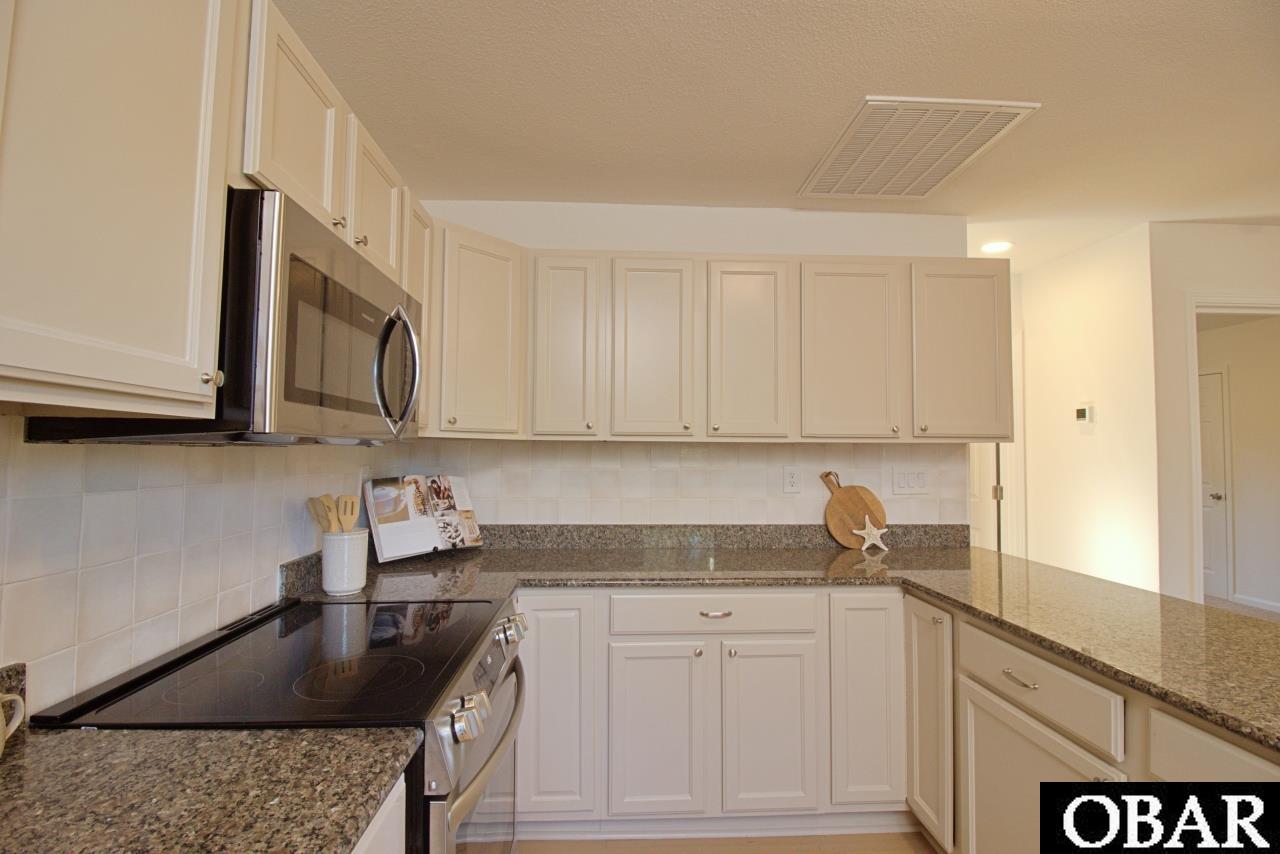 506 Harbour View Drive, Kill Devil Hills, NC 27949, 3 Bedrooms Bedrooms, ,2 BathroomsBathrooms,Residential,For sale,Harbour View Drive,127645